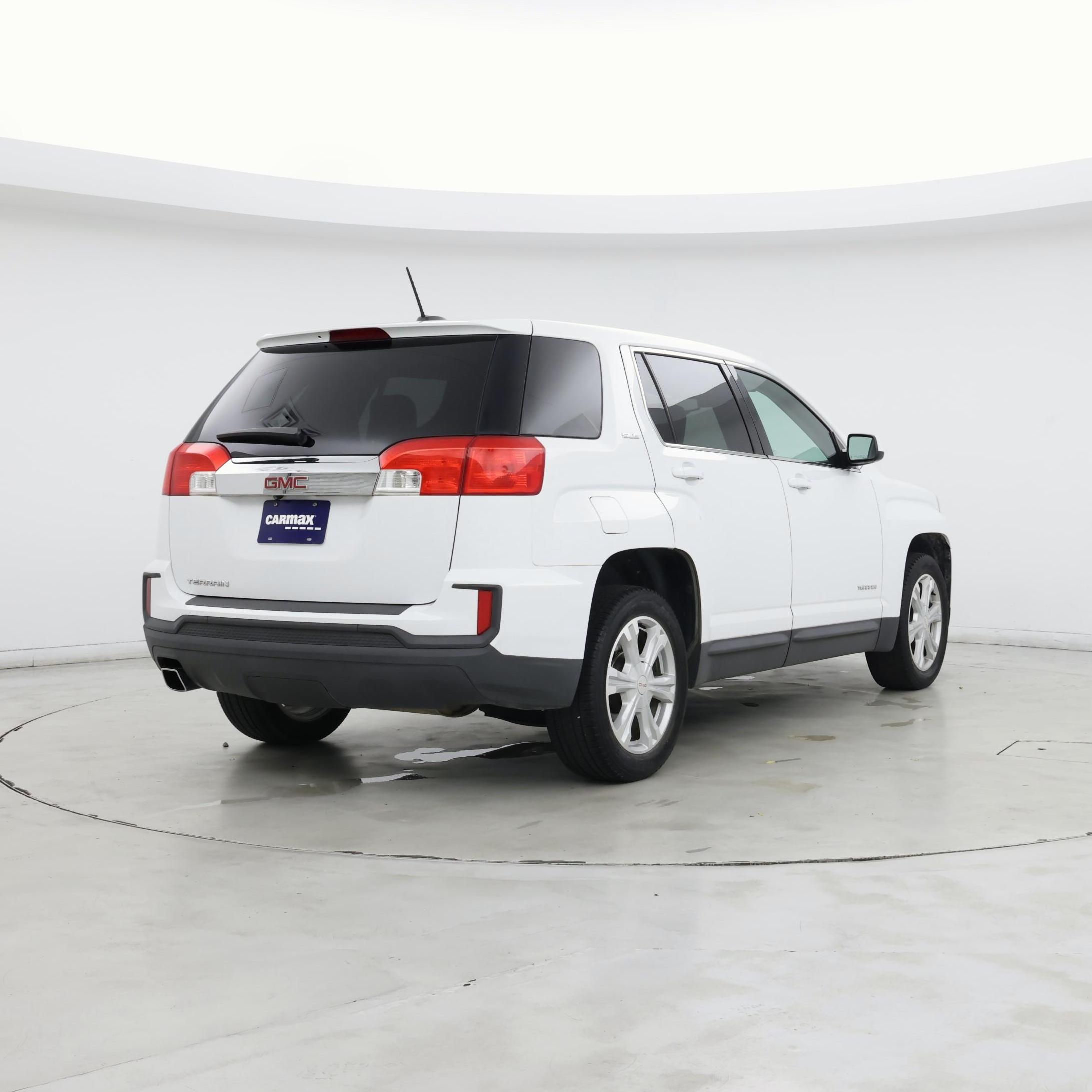 Thumbnail: 2017 GMC Terrain - 8