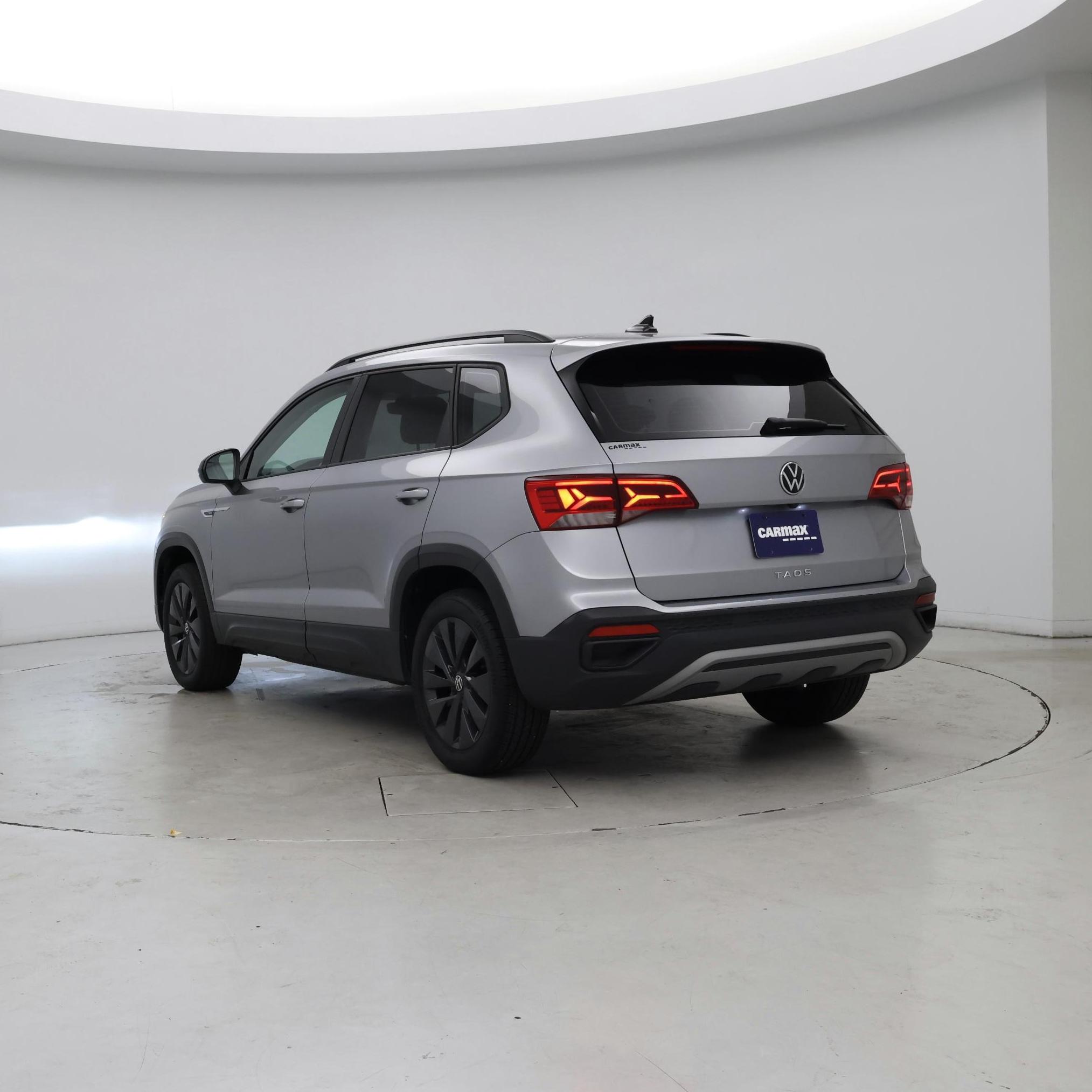 Thumbnail: 2023 Volkswagen Taos - 2