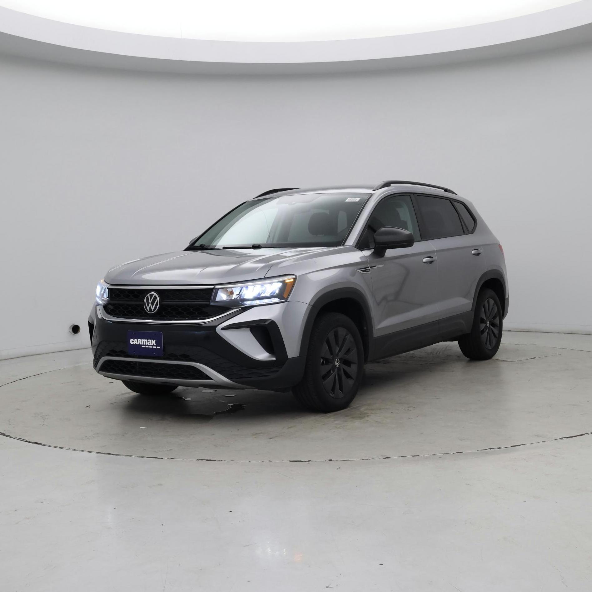 Thumbnail: 2023 Volkswagen Taos - 4
