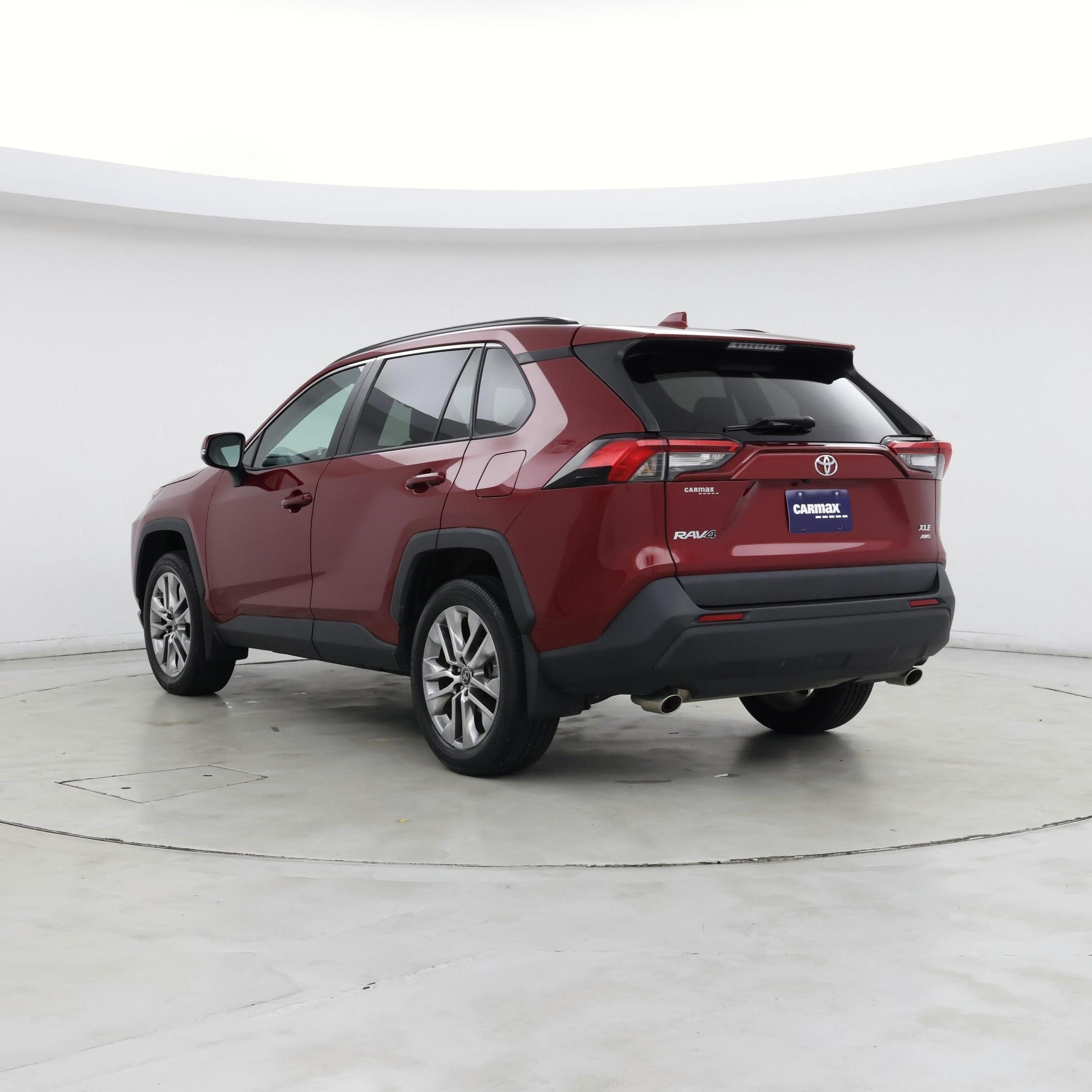 Thumbnail: 2019 Toyota RAV4 - 2