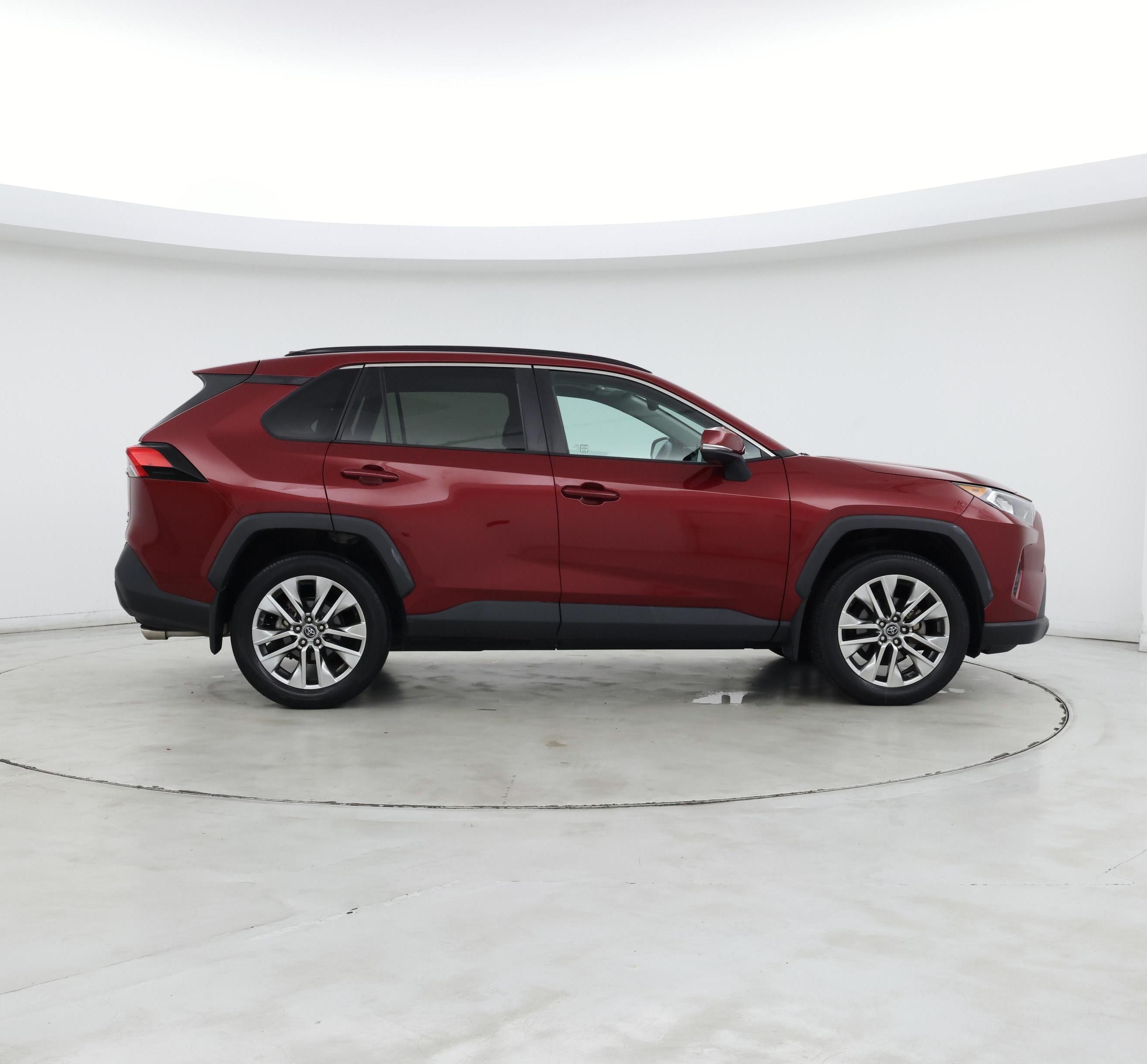 Thumbnail: 2019 Toyota RAV4 - 7