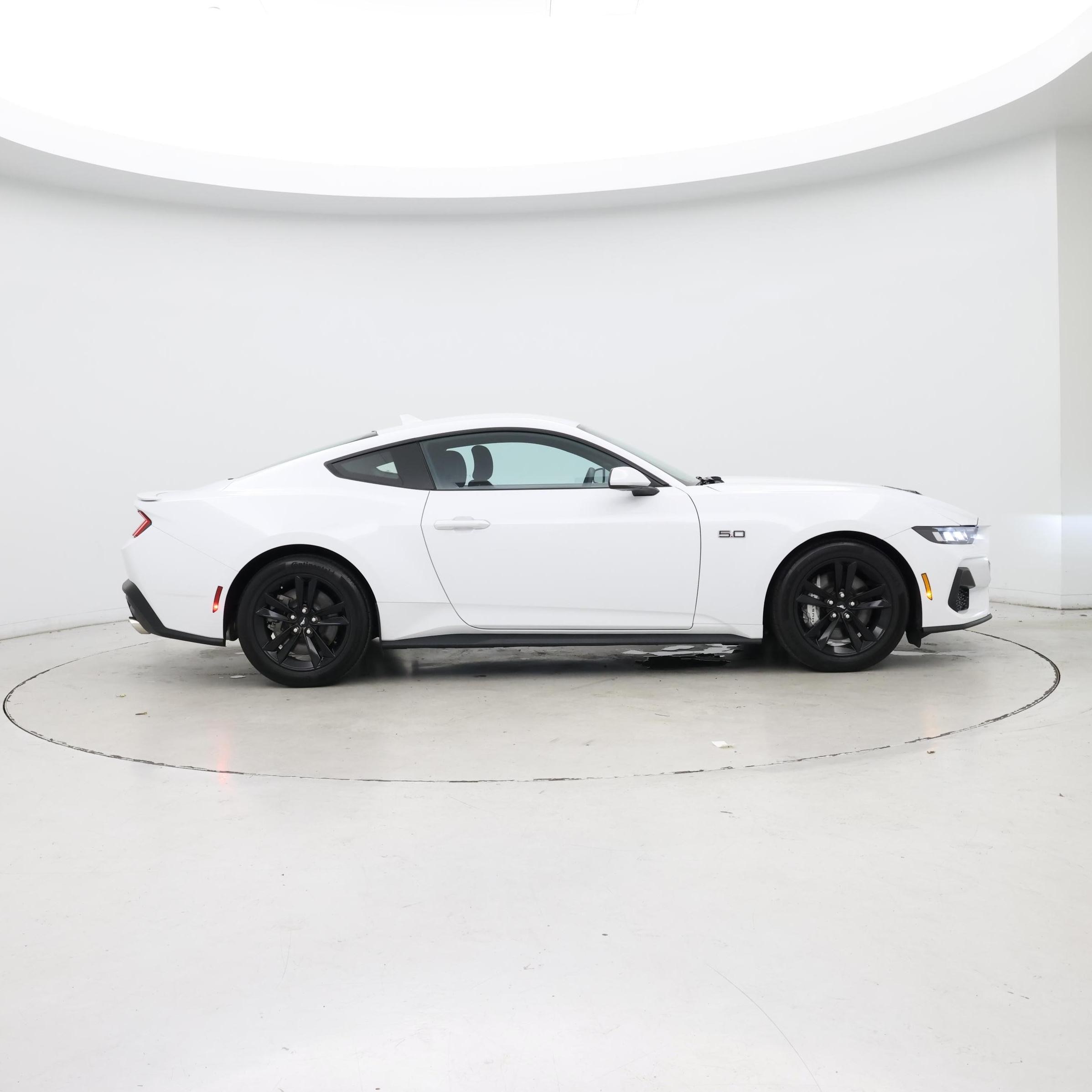 Thumbnail: 2025 Ford Mustang - 7