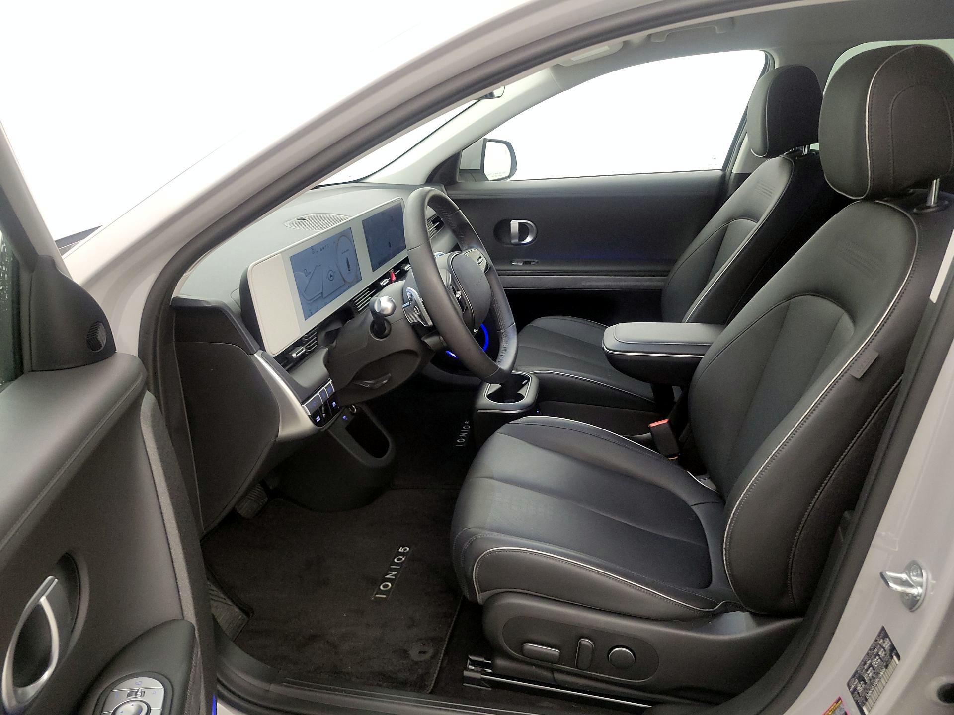 Thumbnail: 2023 Hyundai Ioniq 5 - 11