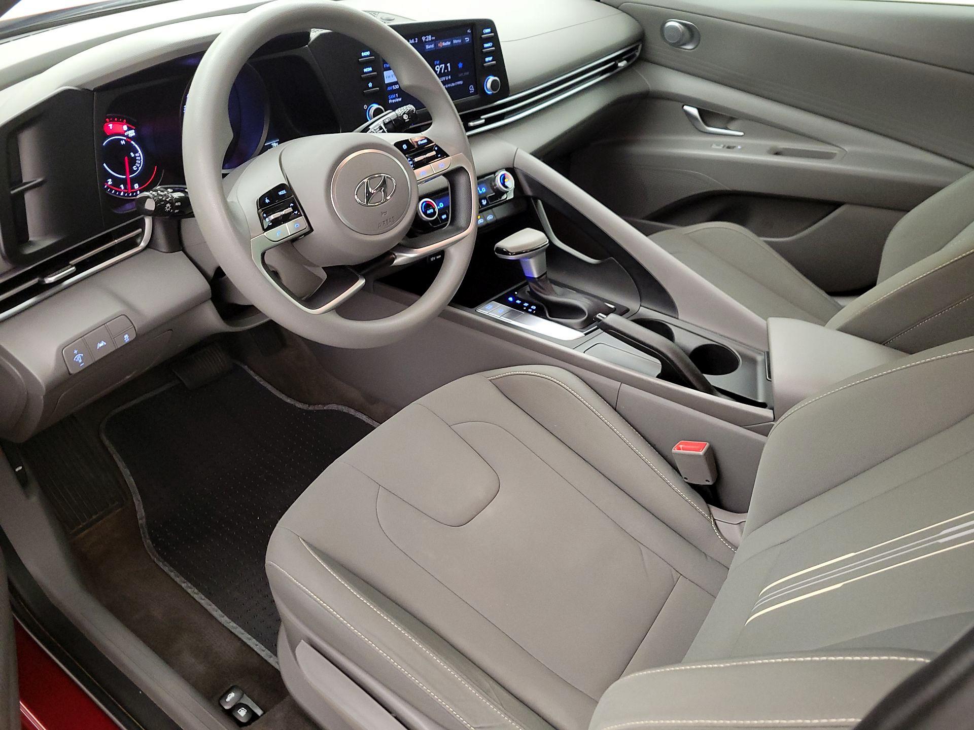 Thumbnail: 2023 Hyundai Elantra - 11