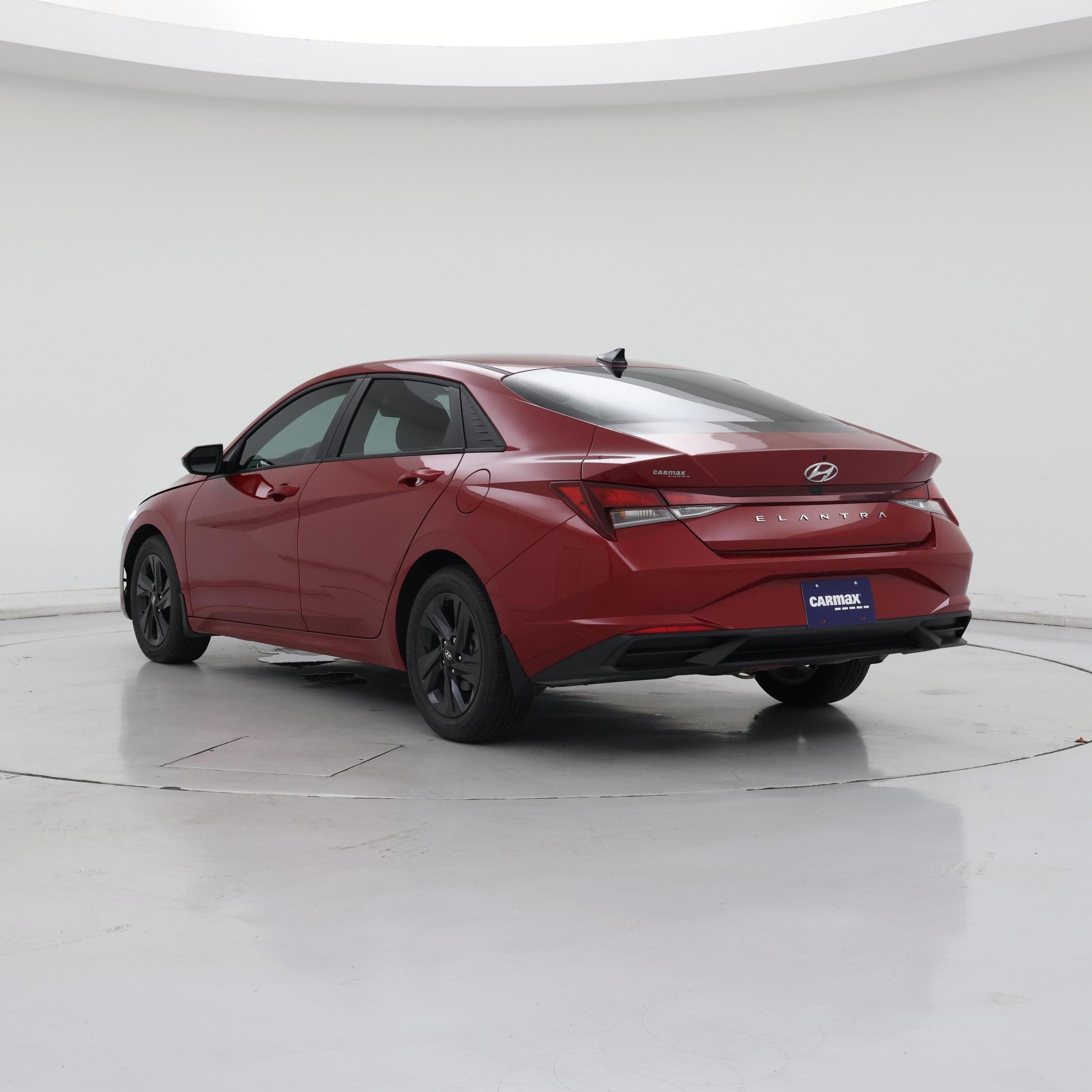 Thumbnail: 2023 Hyundai Elantra - 2
