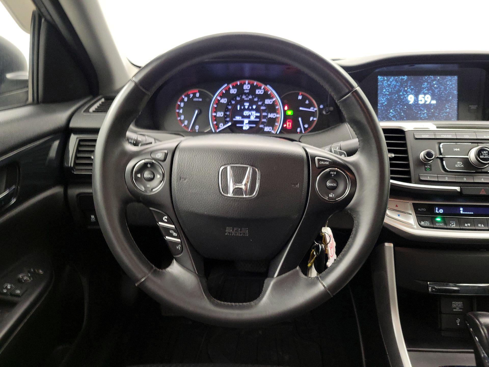 Thumbnail: 2015 Honda Accord - 10