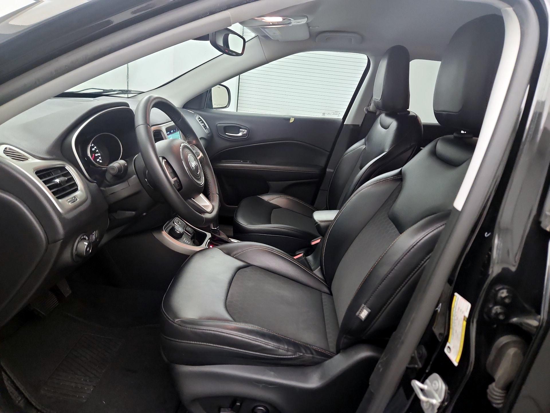 Thumbnail: 2017 Jeep Compass - 11