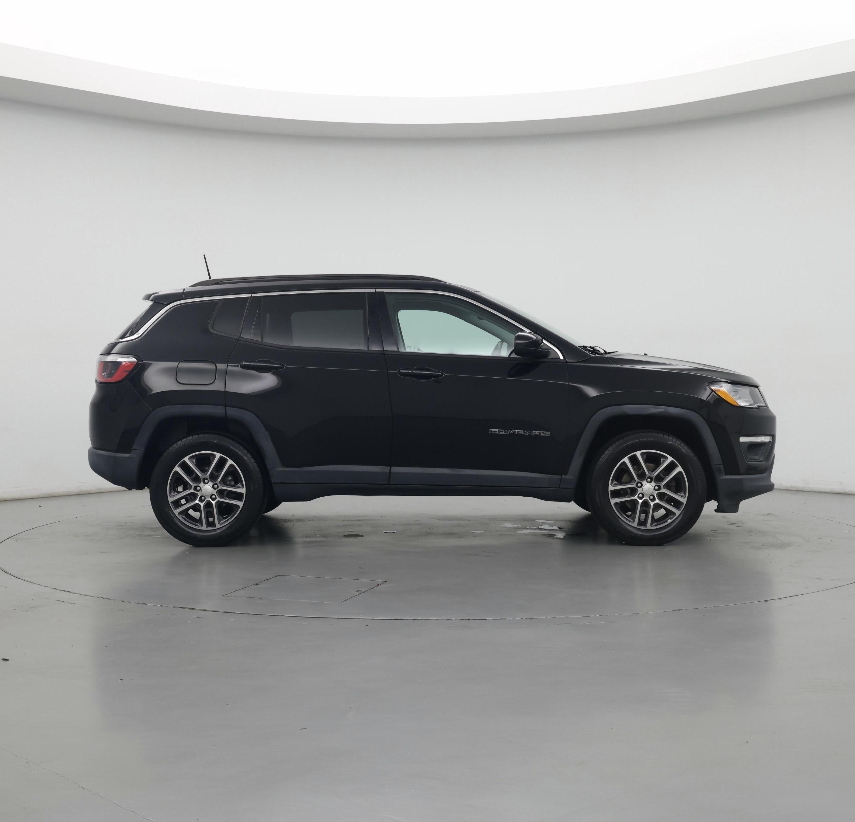 Thumbnail: 2017 Jeep Compass - 7