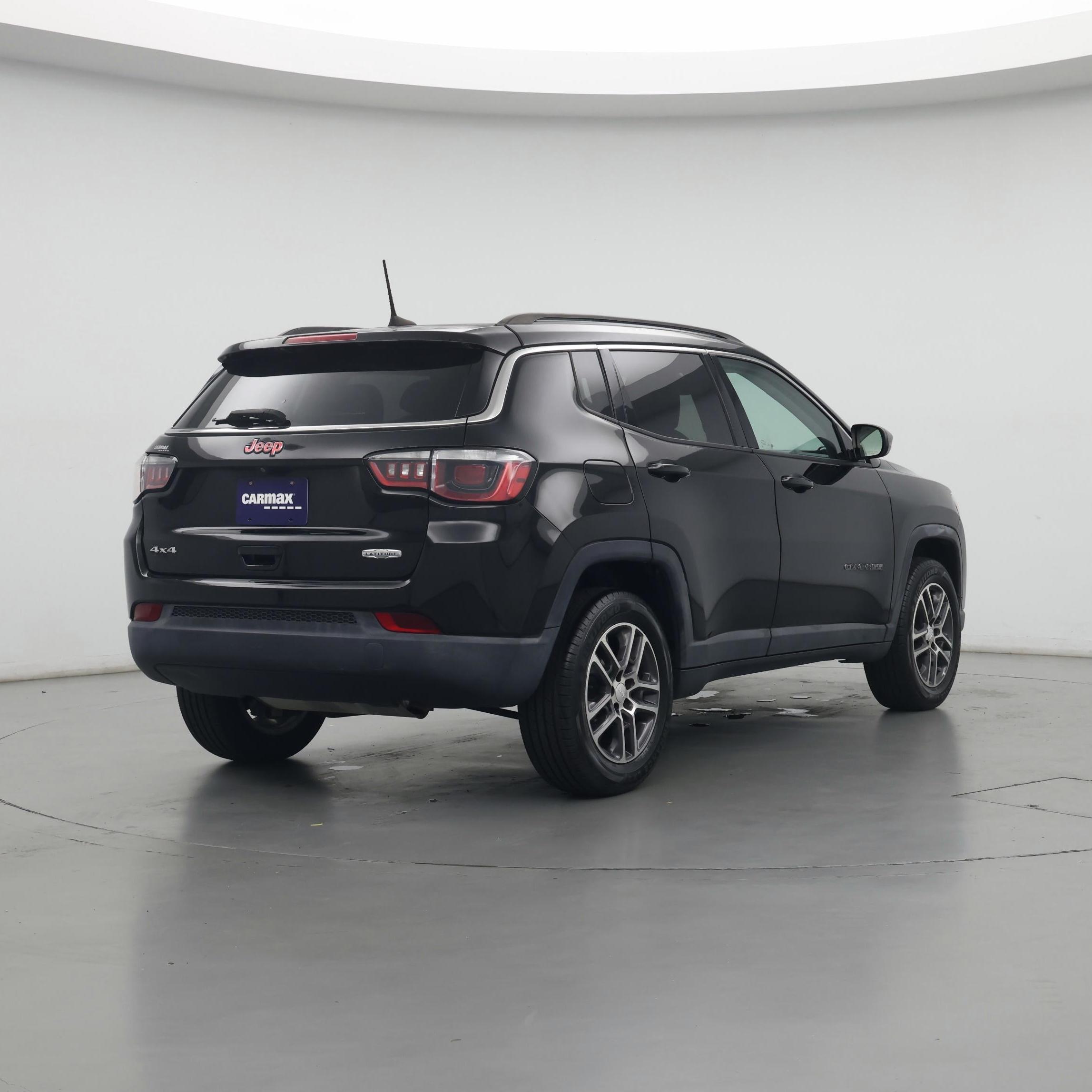 Thumbnail: 2017 Jeep Compass - 8