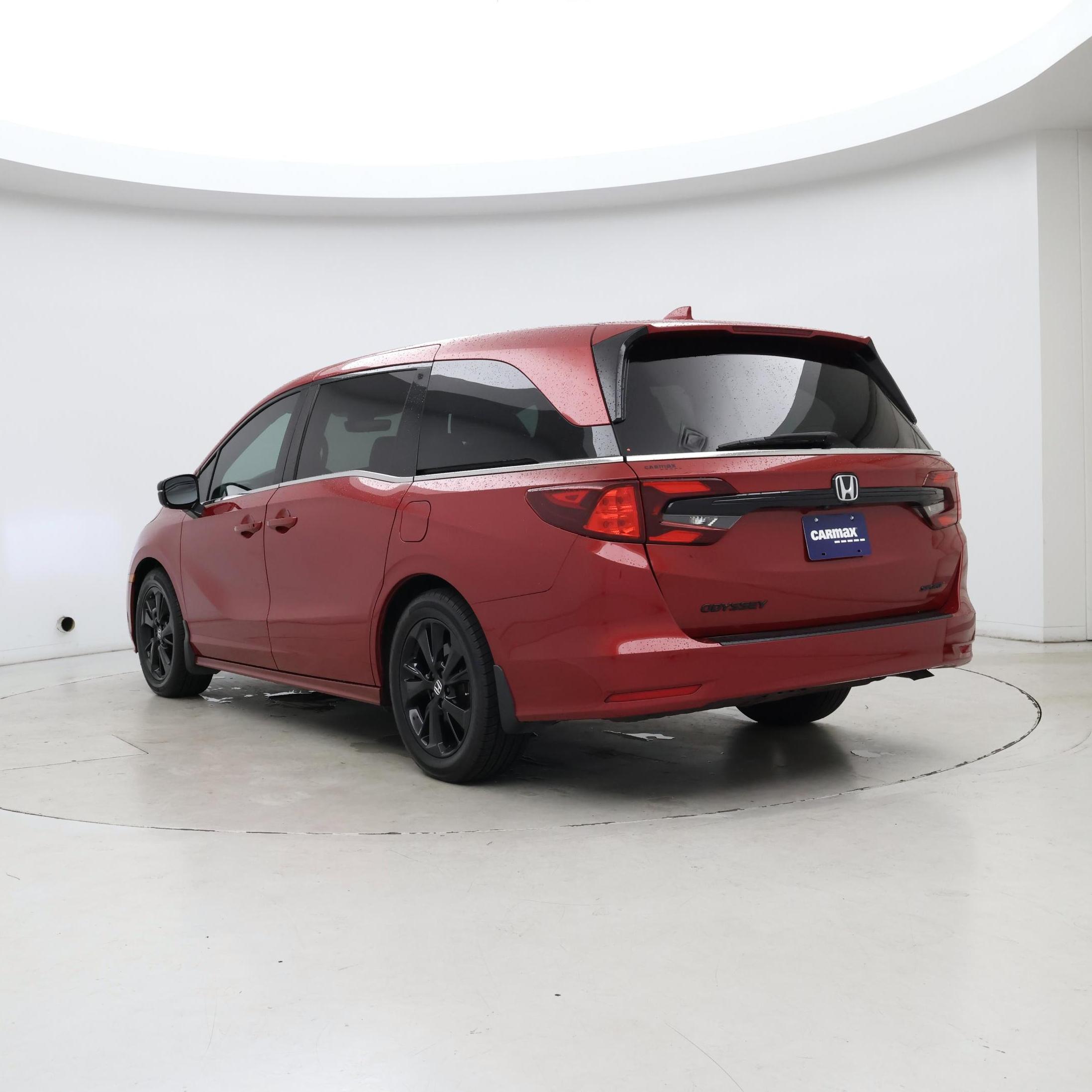 Thumbnail: 2023 Honda Odyssey - 2