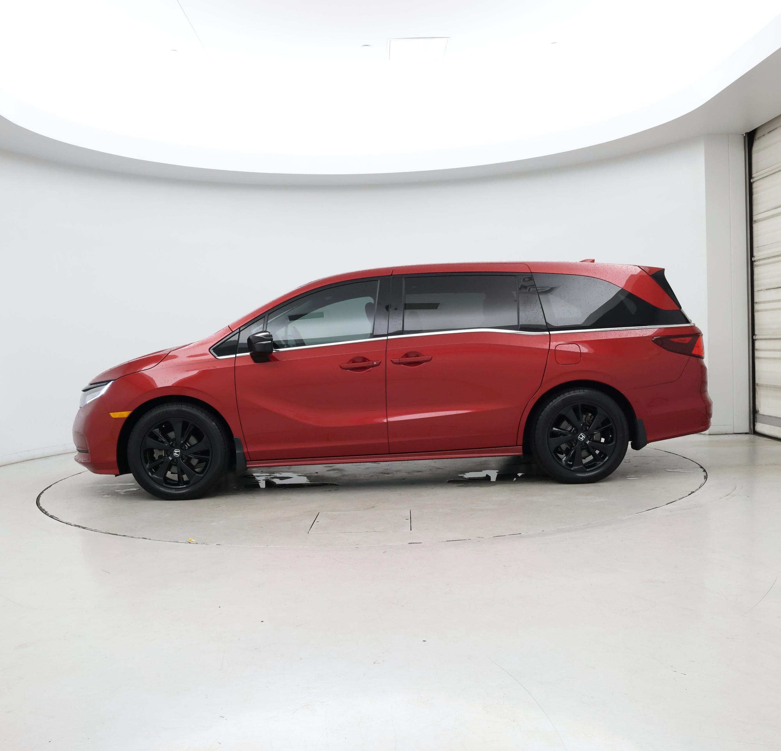 Thumbnail: 2023 Honda Odyssey - 3