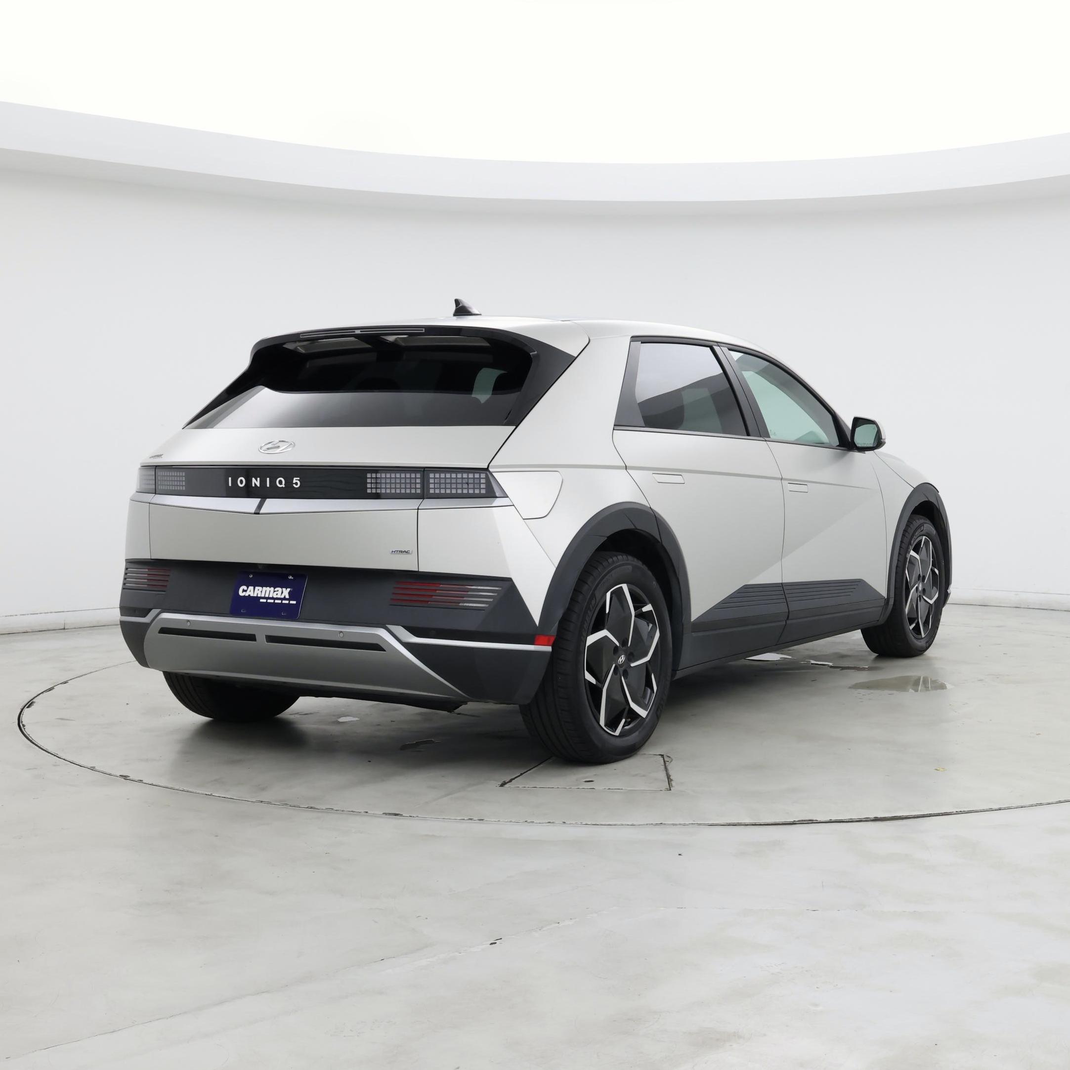 Thumbnail: 2024 Hyundai Ioniq 5 - 8