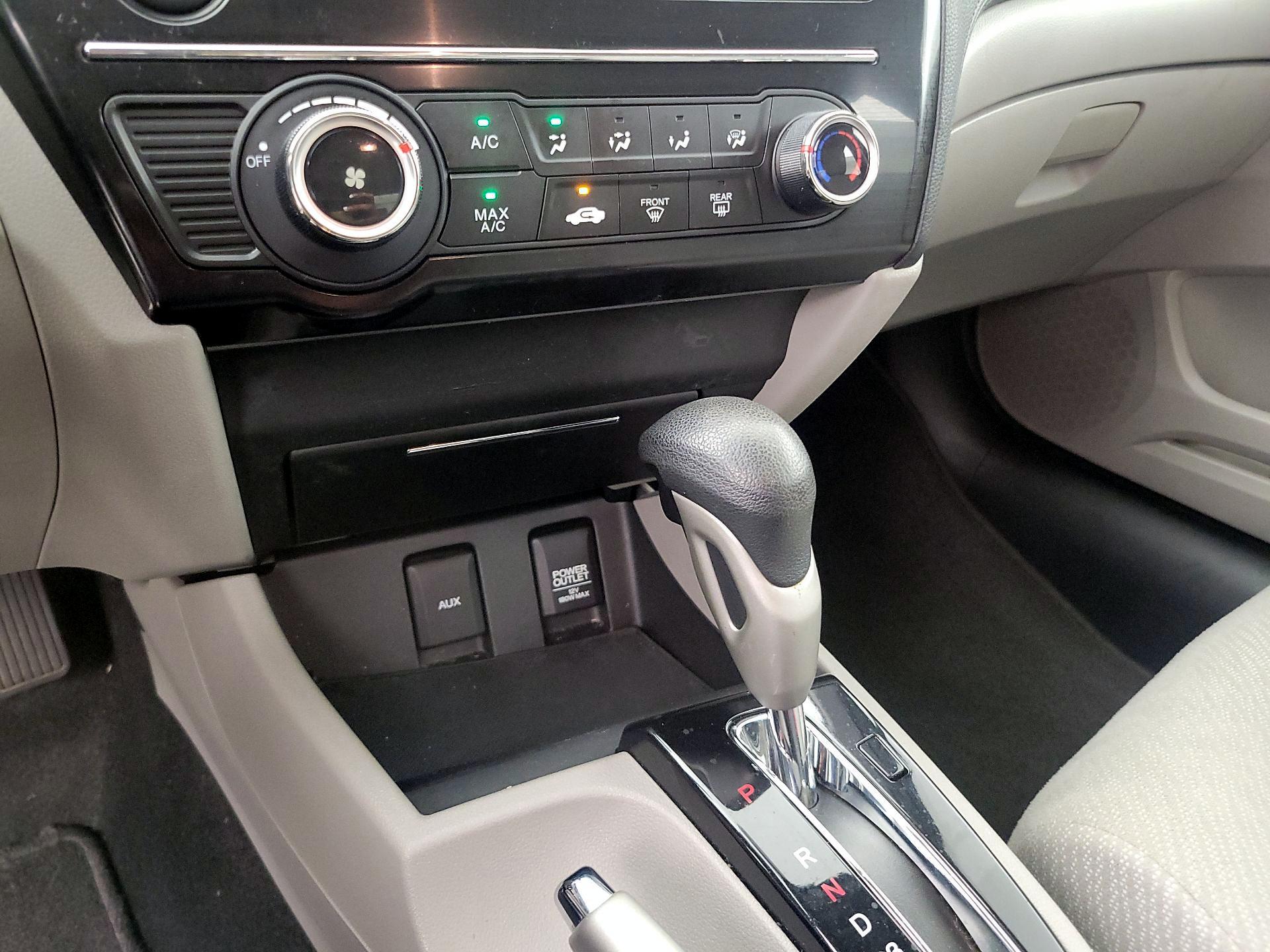 Thumbnail: 2013 Honda Civic - 16