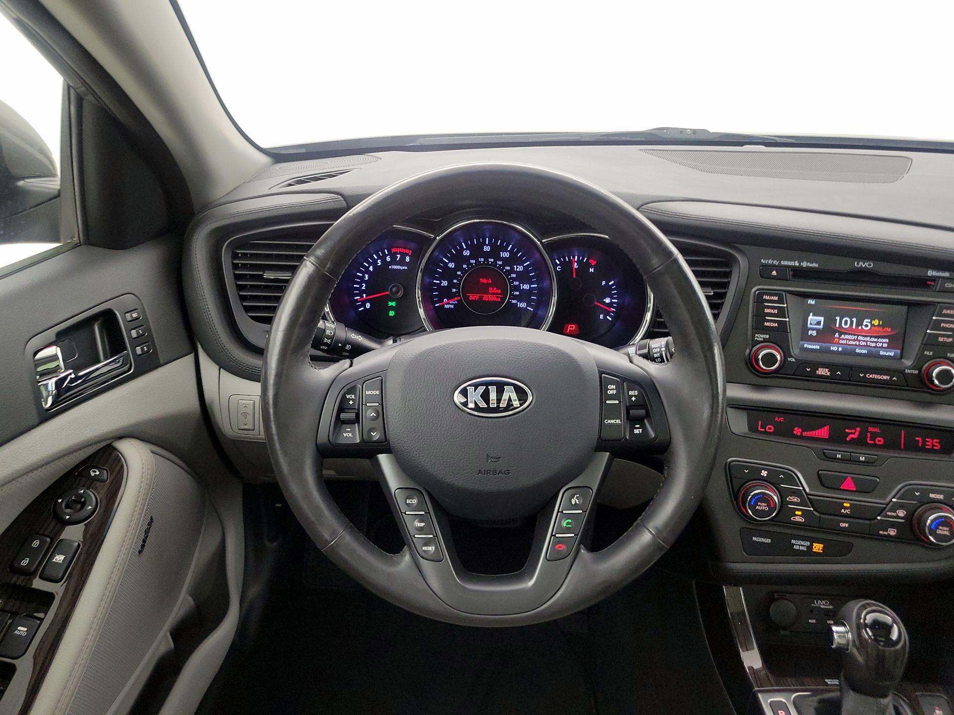 Thumbnail: 2013 Kia Optima - 10