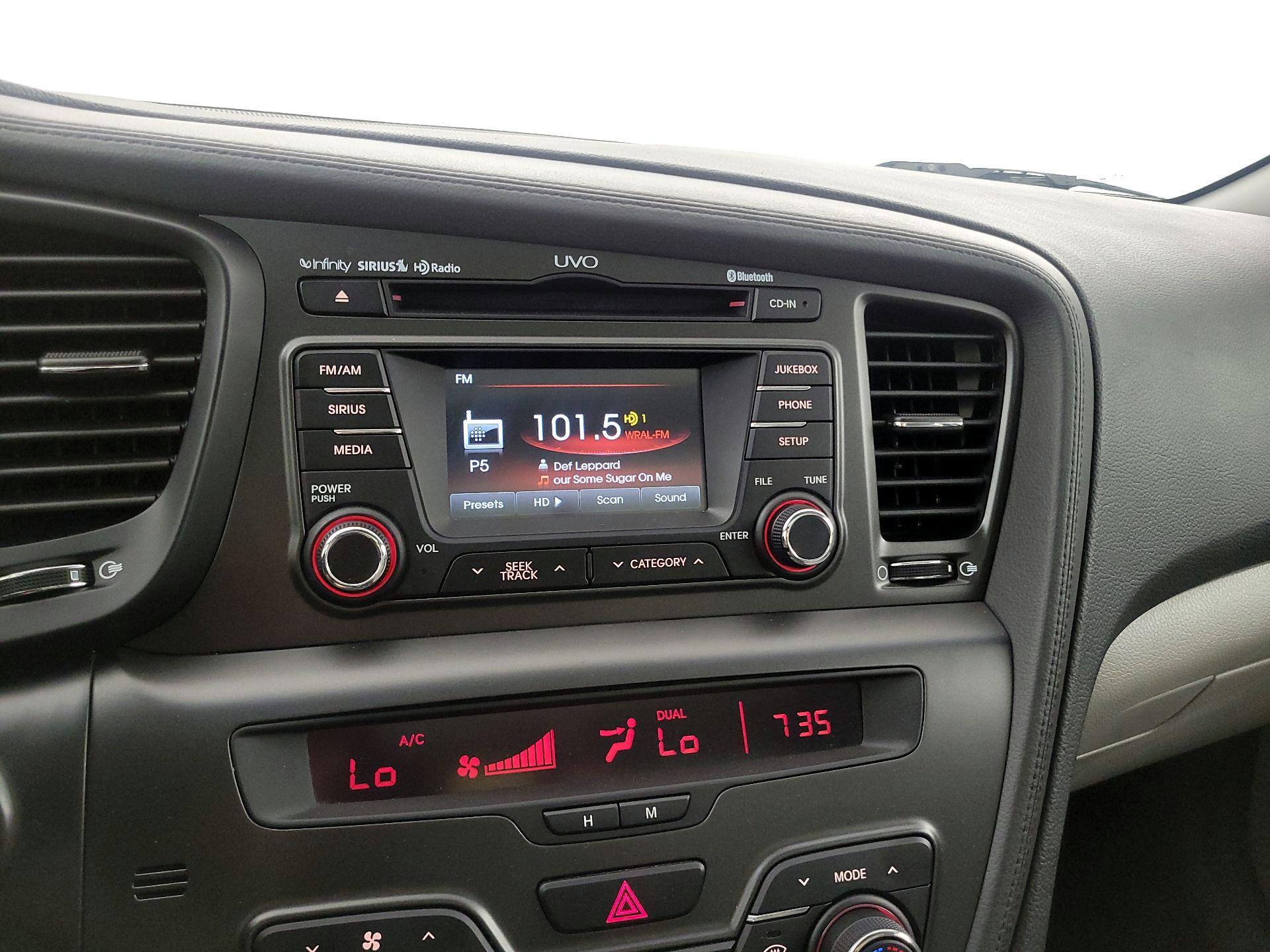 Thumbnail: 2013 Kia Optima - 15