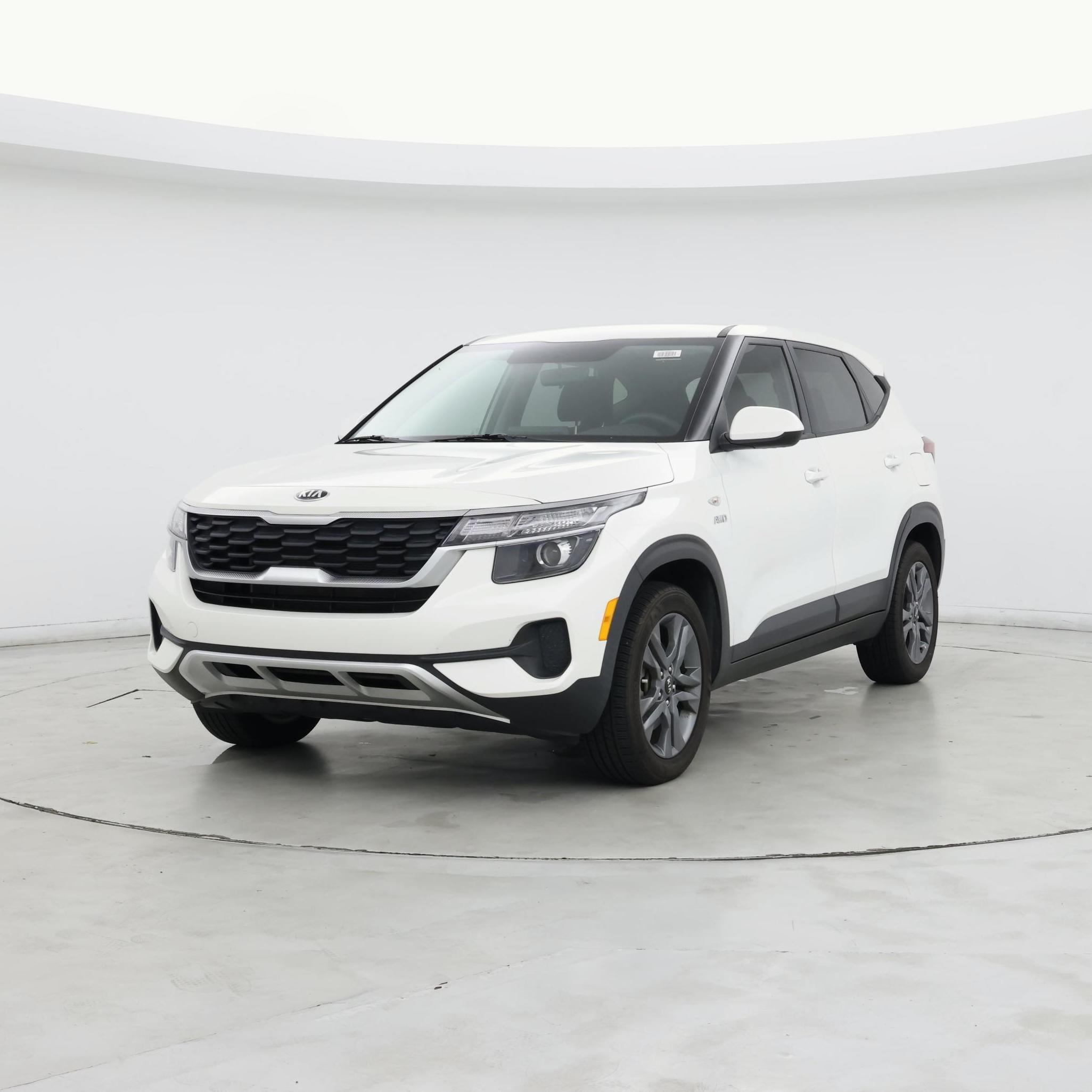 Thumbnail: 2021 Kia Seltos - 4