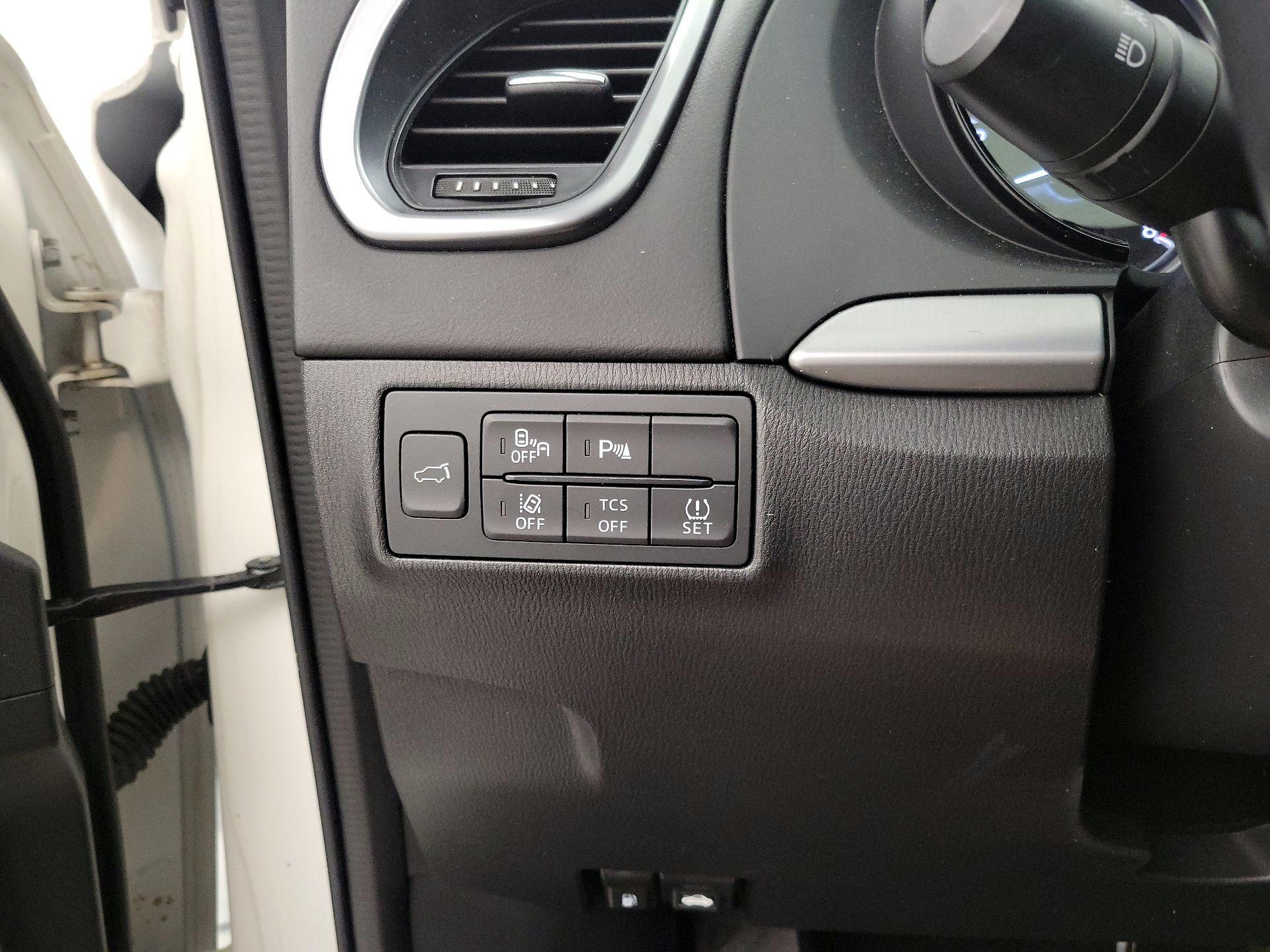 Thumbnail: 2016 Mazda CX-9 - 13