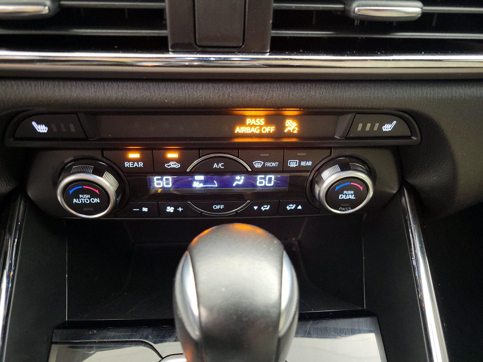 Thumbnail: 2016 Mazda CX-9 - 16