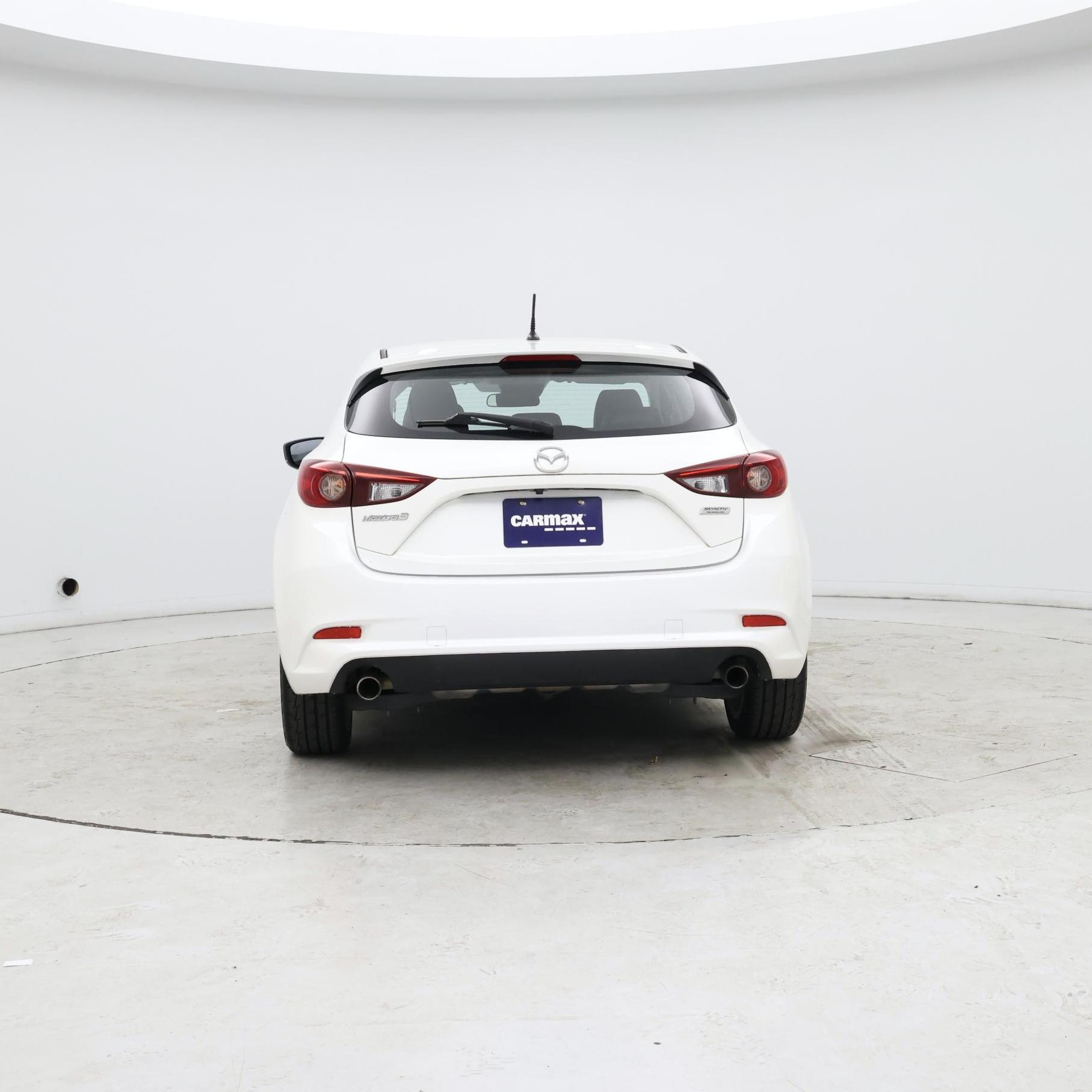 Thumbnail: 2017 Mazda Mazda3 - 6