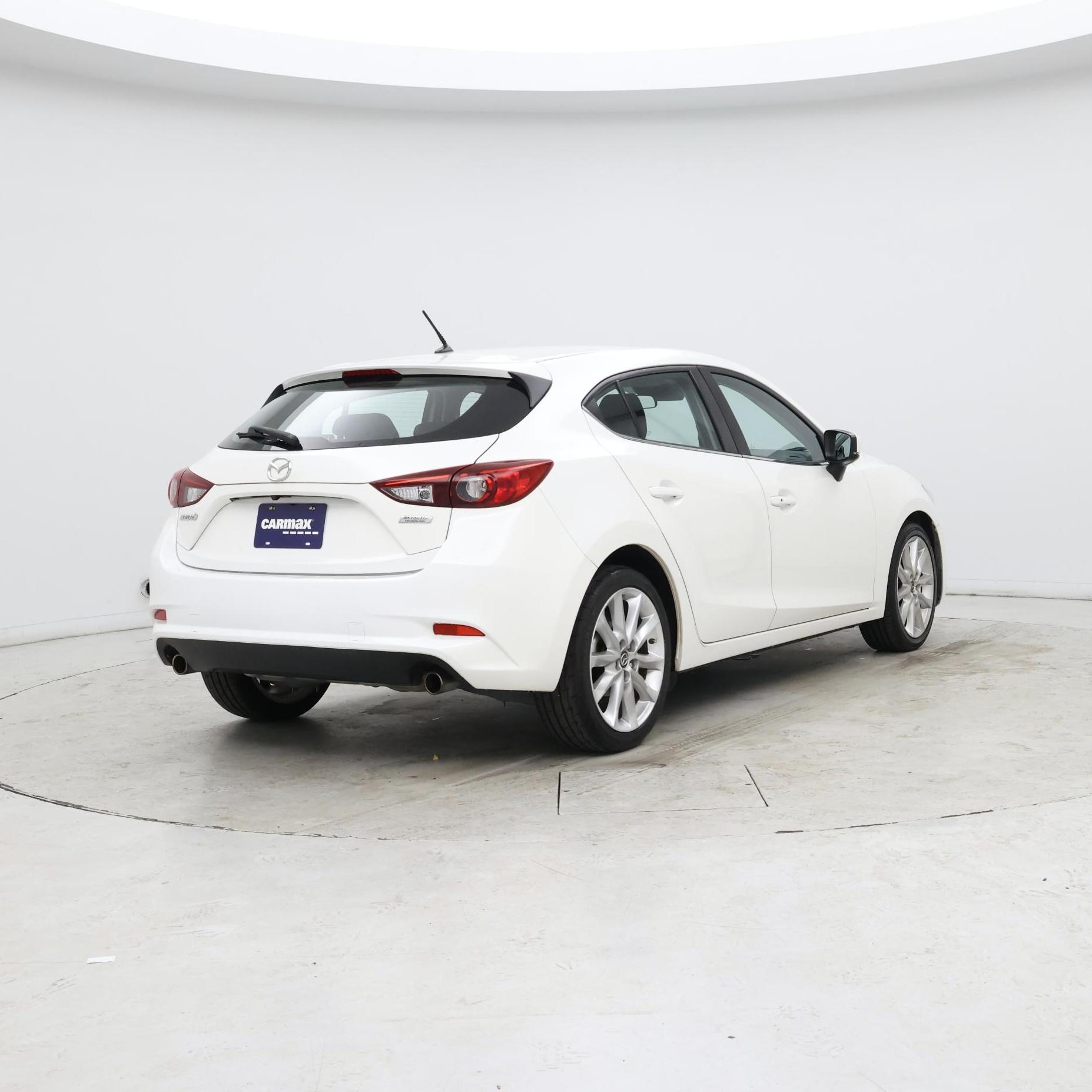 Thumbnail: 2017 Mazda Mazda3 - 8