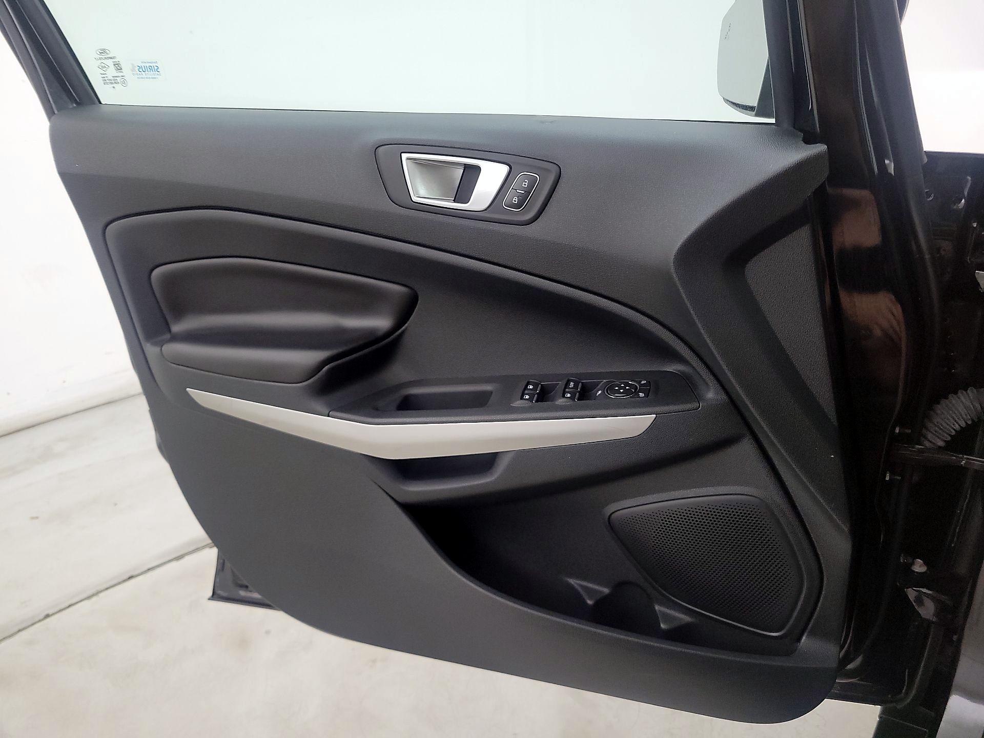 Thumbnail: 2019 Ford EcoSport - 12