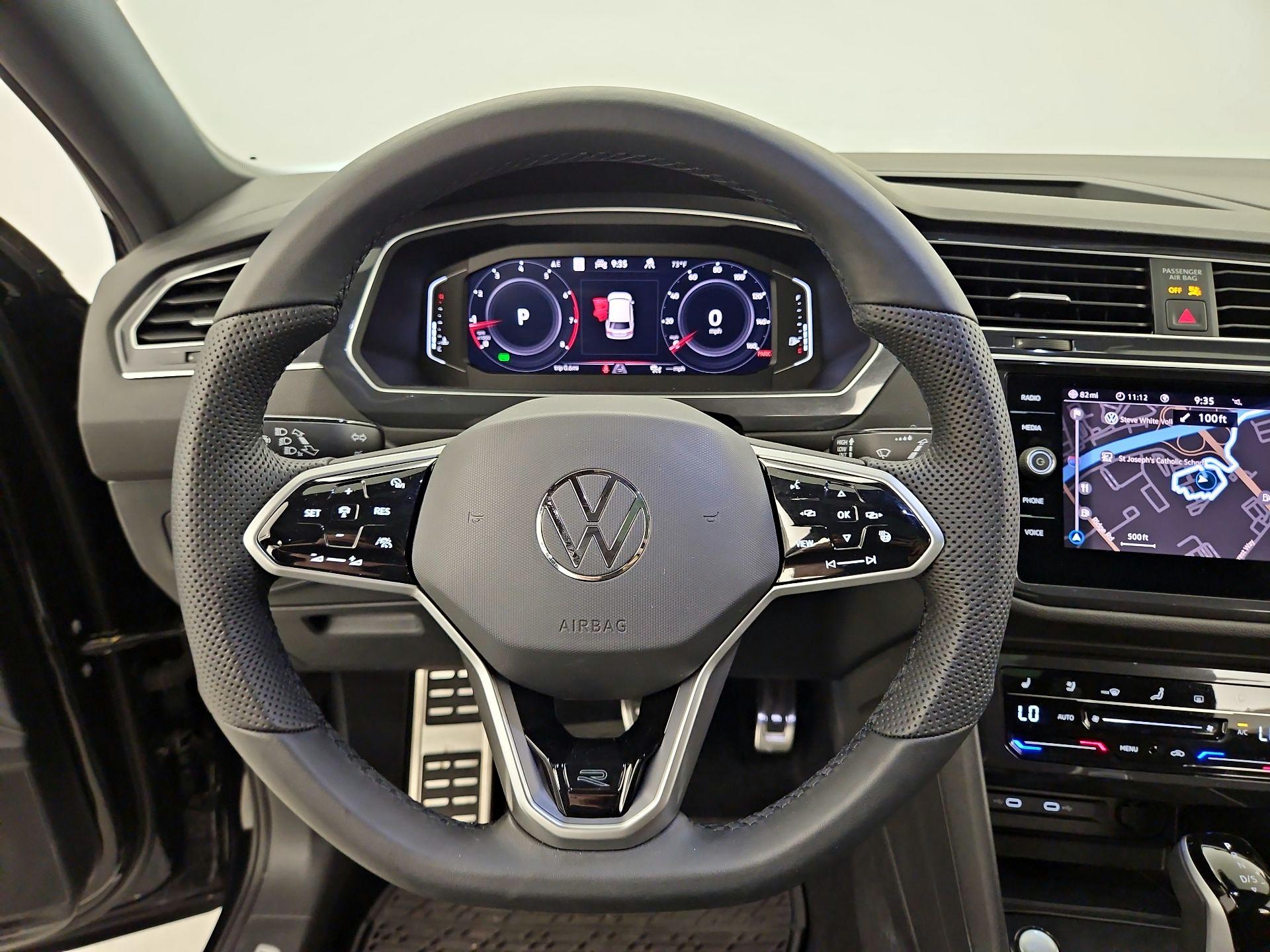 Thumbnail: 2024 Volkswagen Tiguan - 10