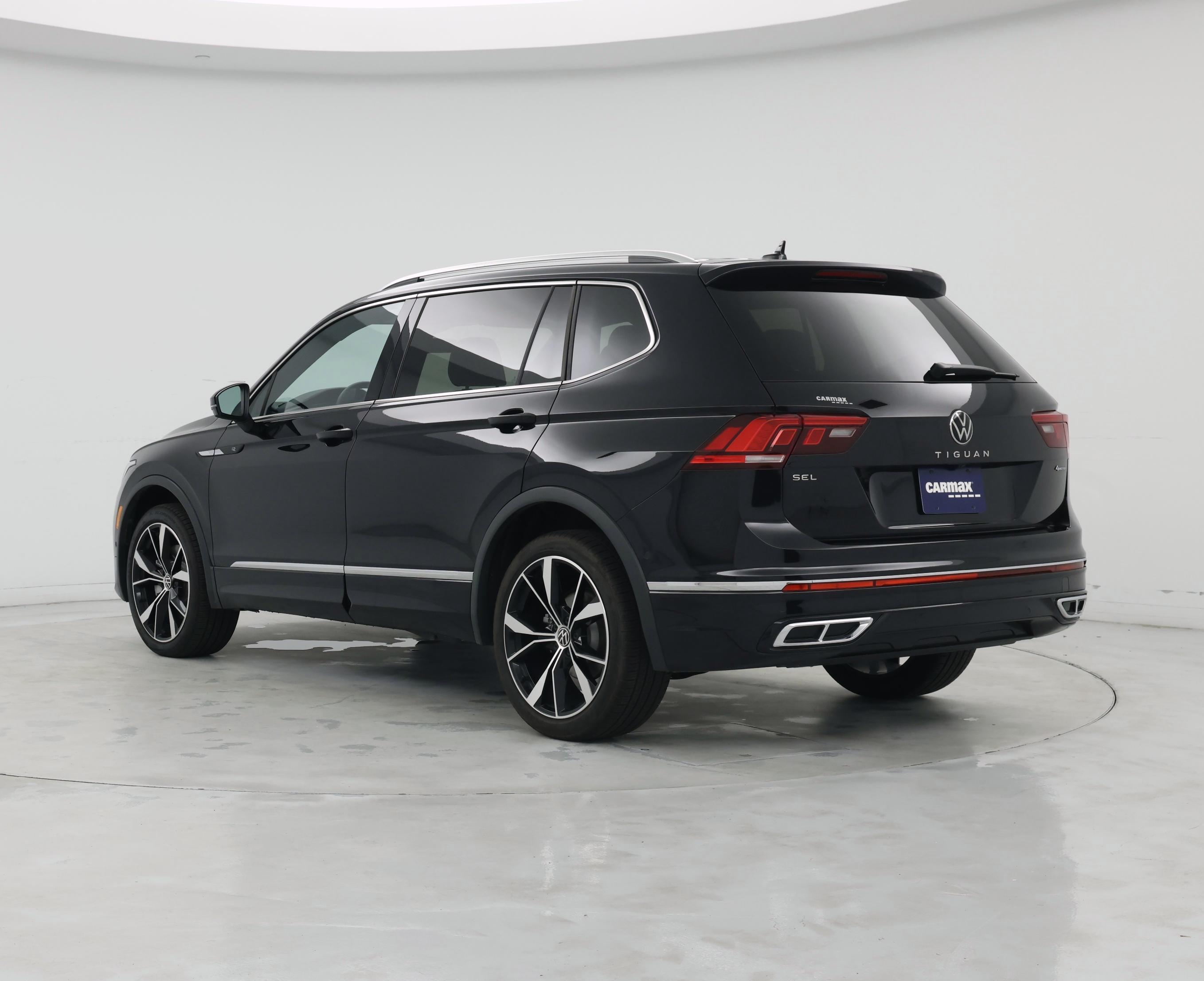 Thumbnail: 2024 Volkswagen Tiguan - 2