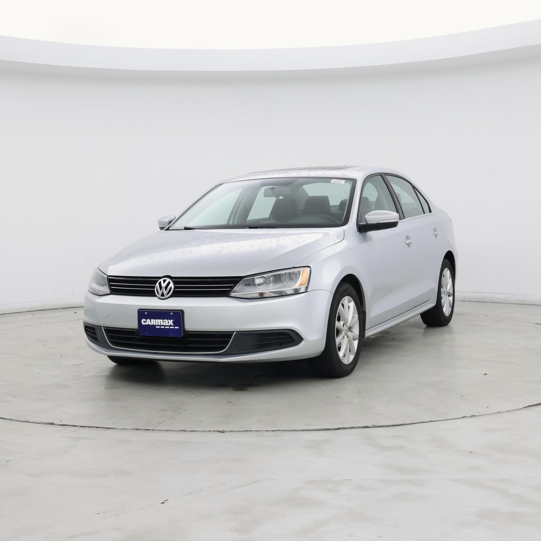Thumbnail: 2014 Volkswagen Jetta - 4