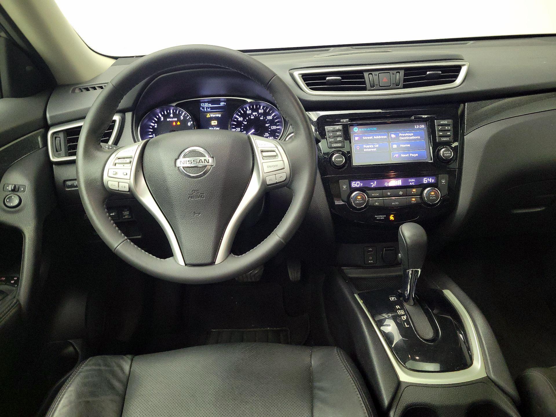 Thumbnail: 2015 Nissan Rogue - 10
