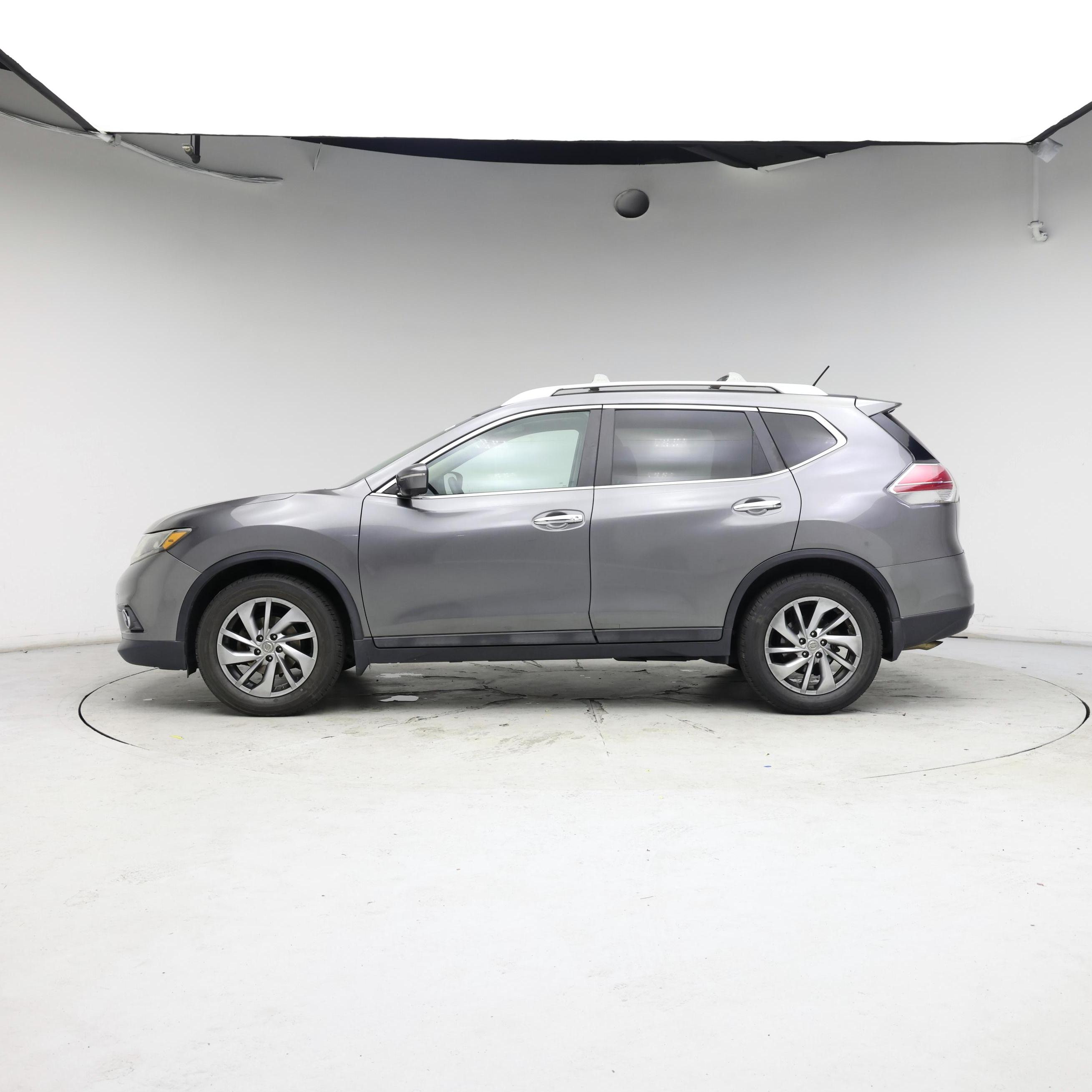 Thumbnail: 2015 Nissan Rogue - 3