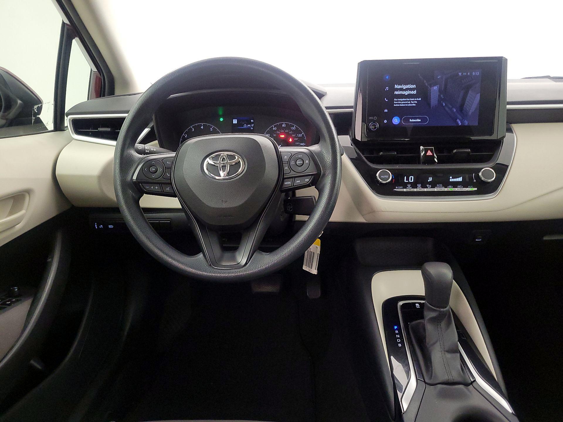 Thumbnail: 2023 Toyota Corolla - 10