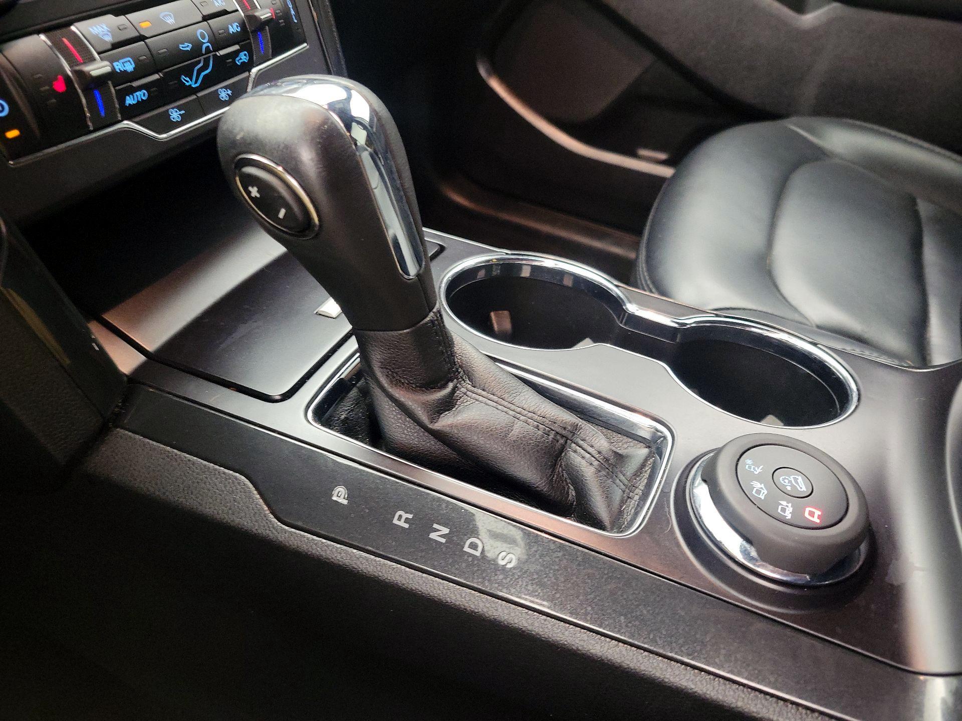 Thumbnail: 2019 Ford Explorer - 17