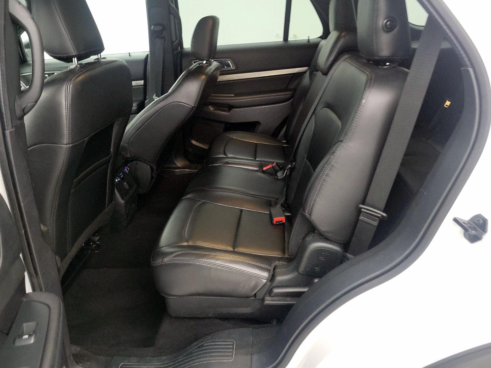 Thumbnail: 2019 Ford Explorer - 19