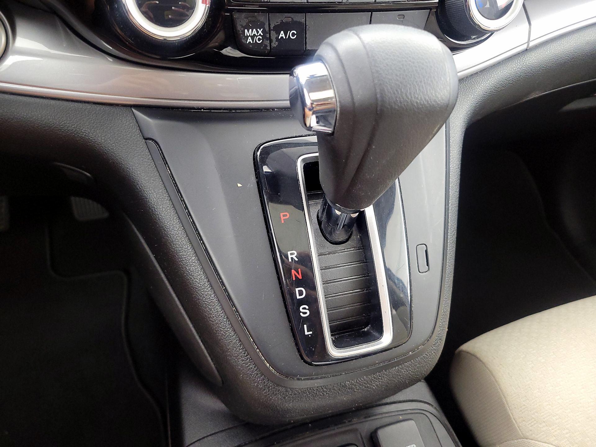 Thumbnail: 2015 Honda CR-V - 17