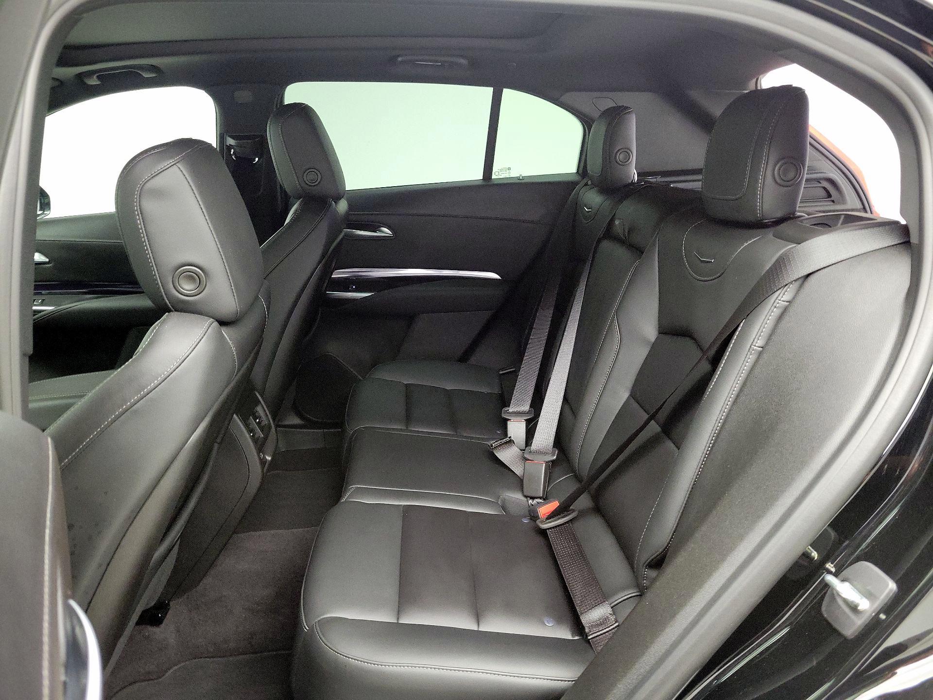 Thumbnail: 2023 Cadillac XT4 - 20