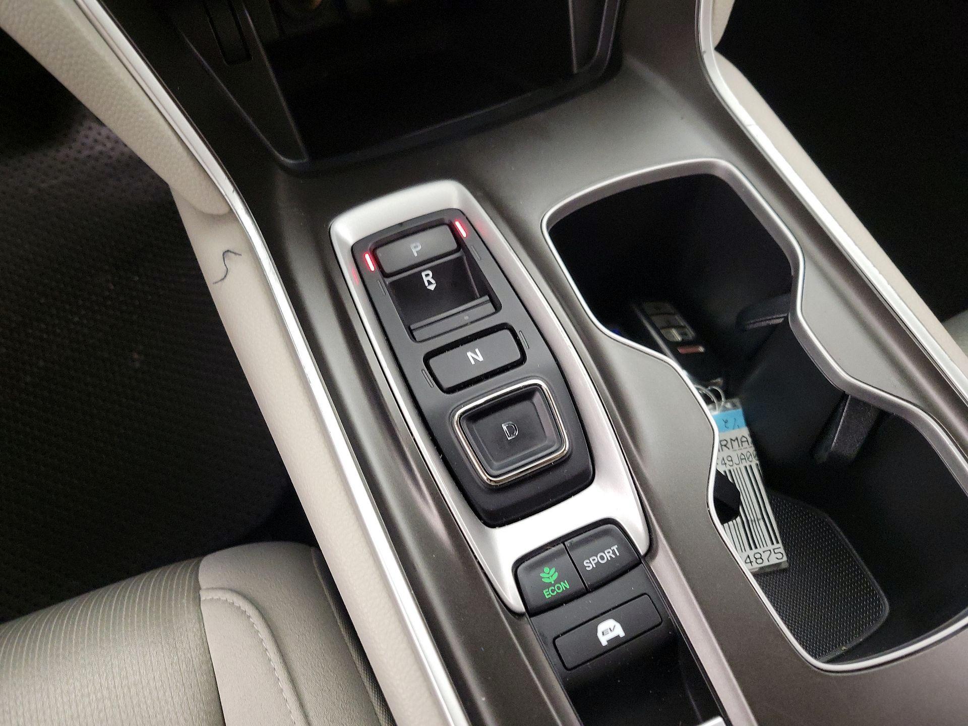 Thumbnail: 2018 Honda Accord - 17