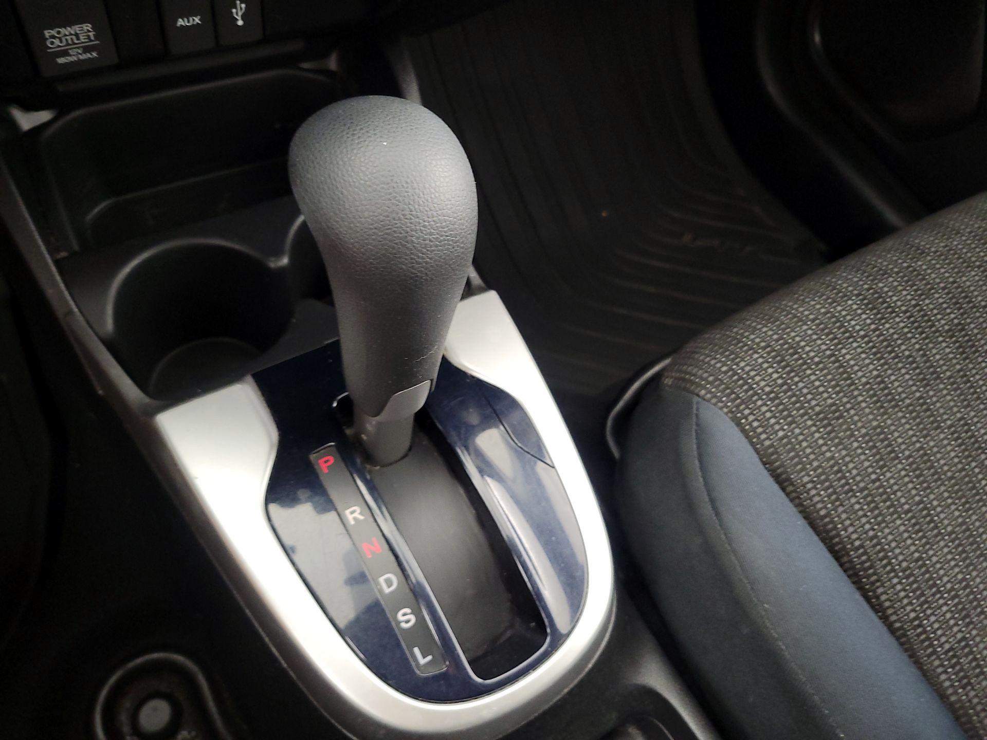 Thumbnail: 2016 Honda Fit - 17
