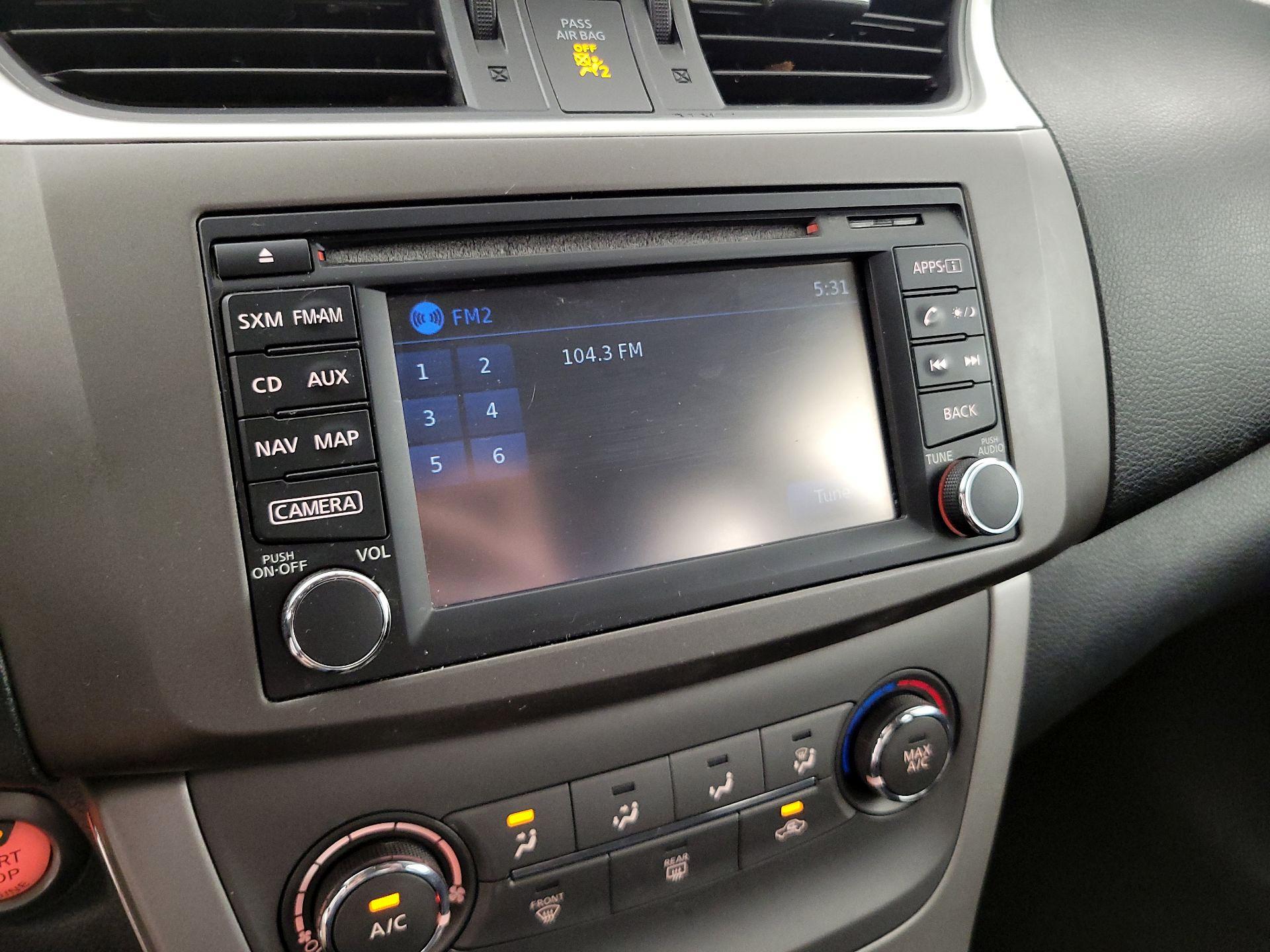 Thumbnail: 2014 Nissan Sentra - 16