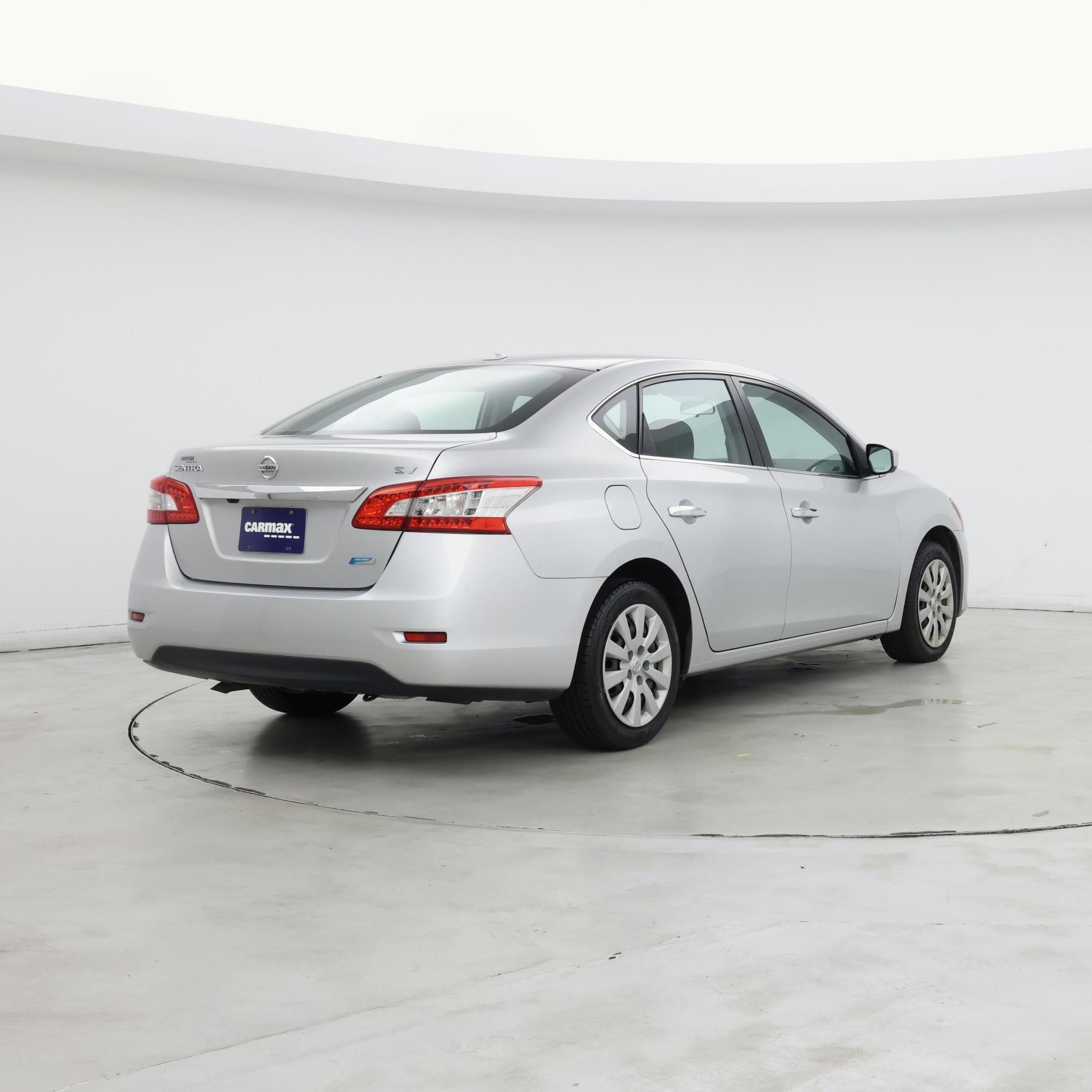 Thumbnail: 2014 Nissan Sentra - 8