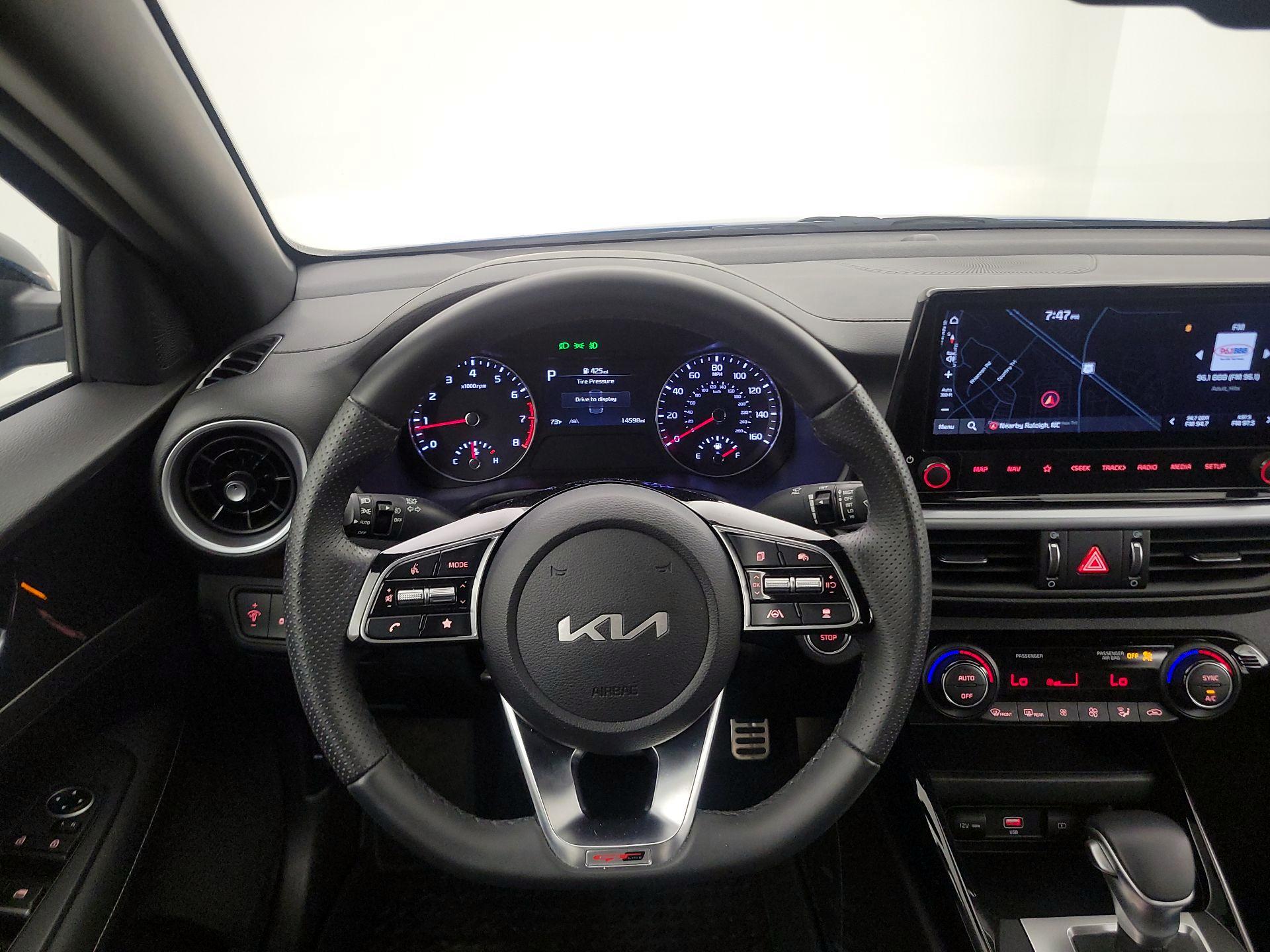 Thumbnail: 2024 Kia Forte - 10