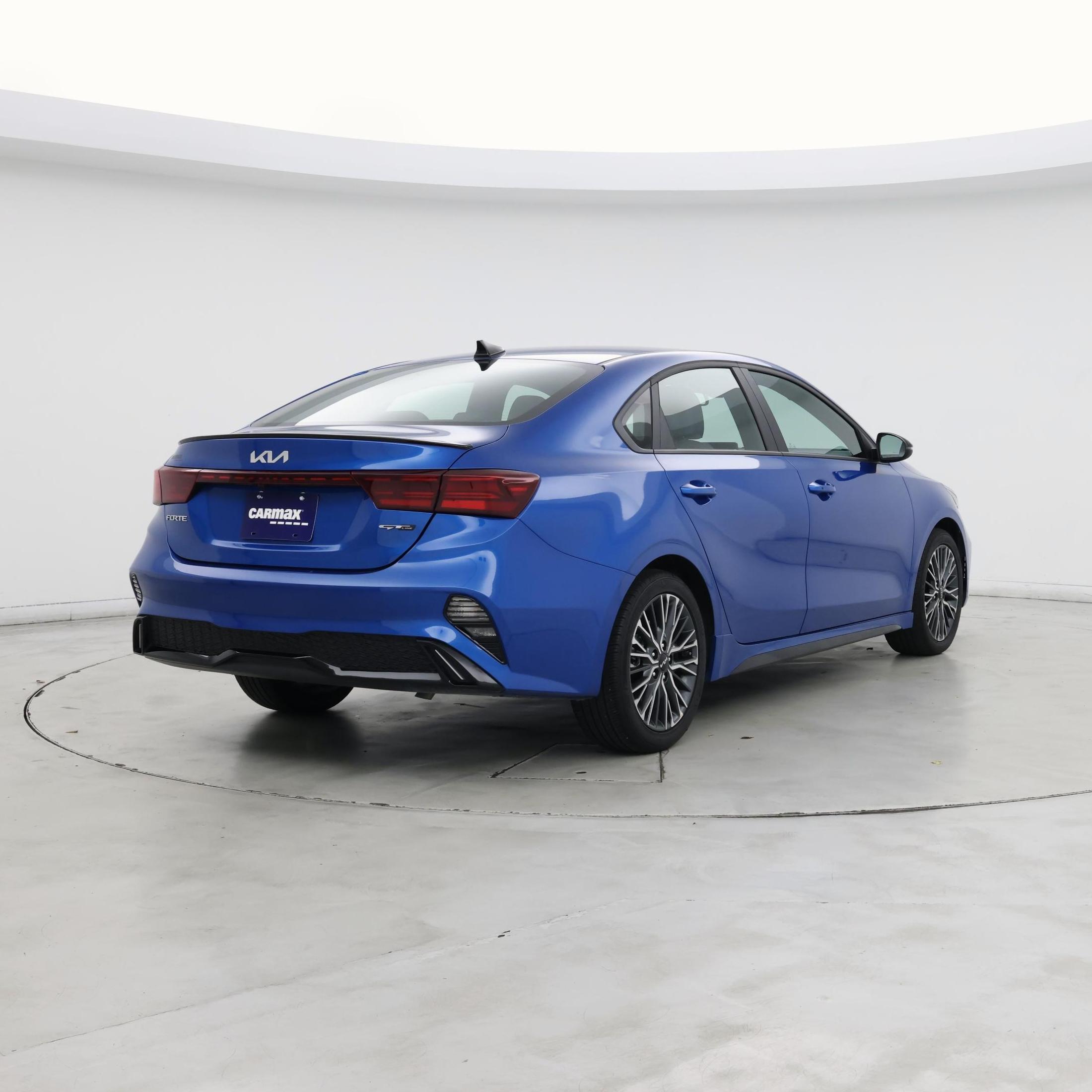 Thumbnail: 2024 Kia Forte - 8