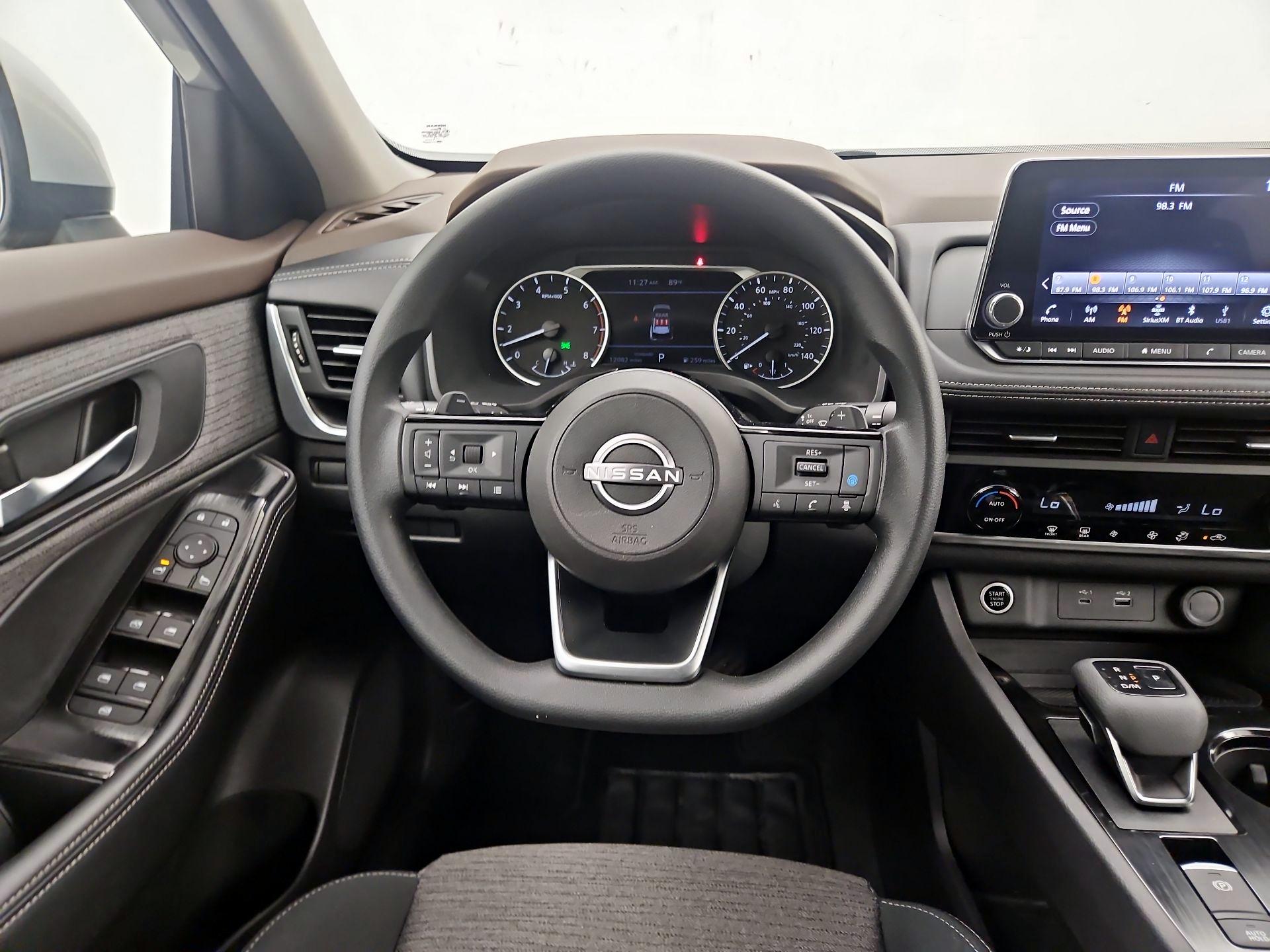 Thumbnail: 2023 Nissan Rogue - 10