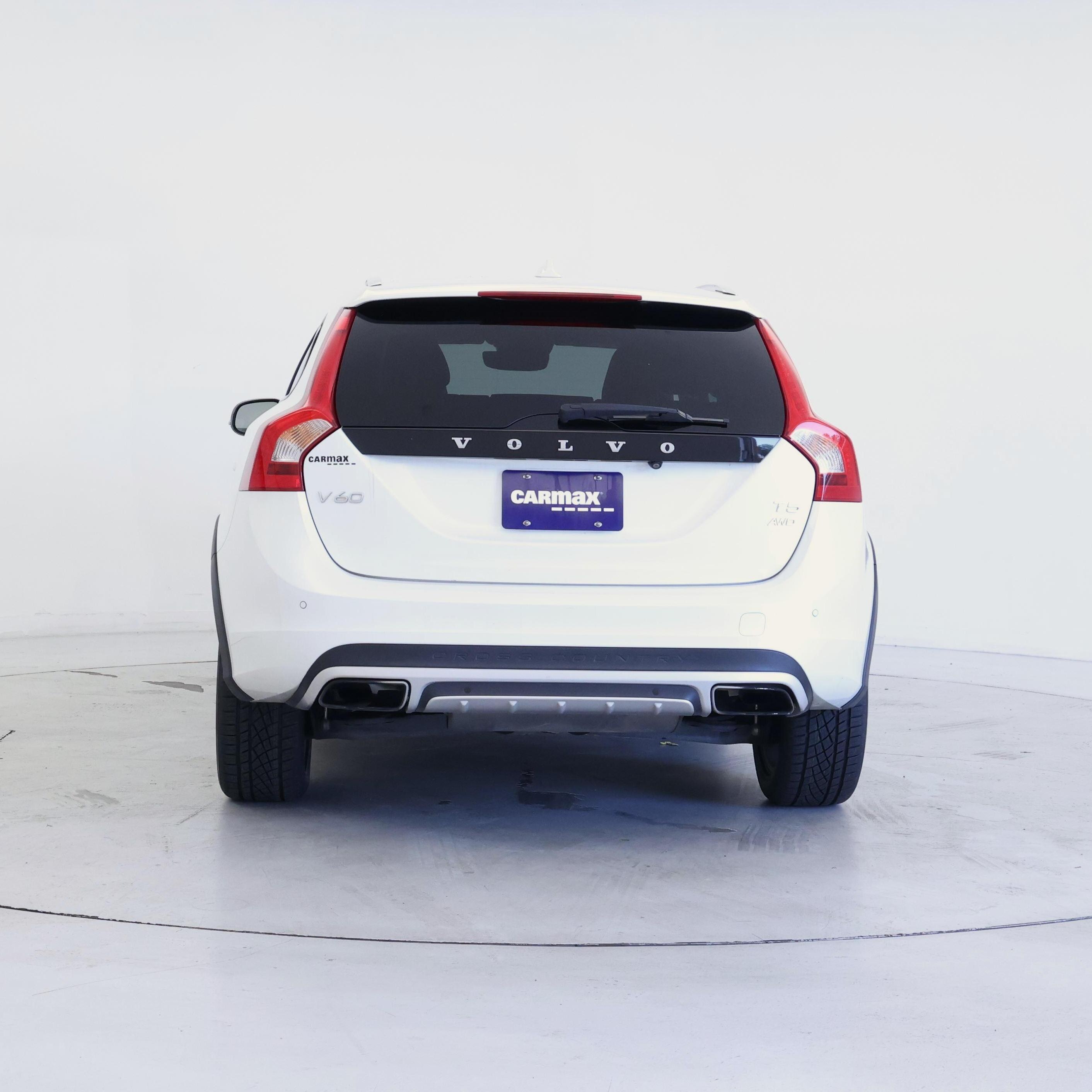 Thumbnail: 2016 Volvo S60 - 6