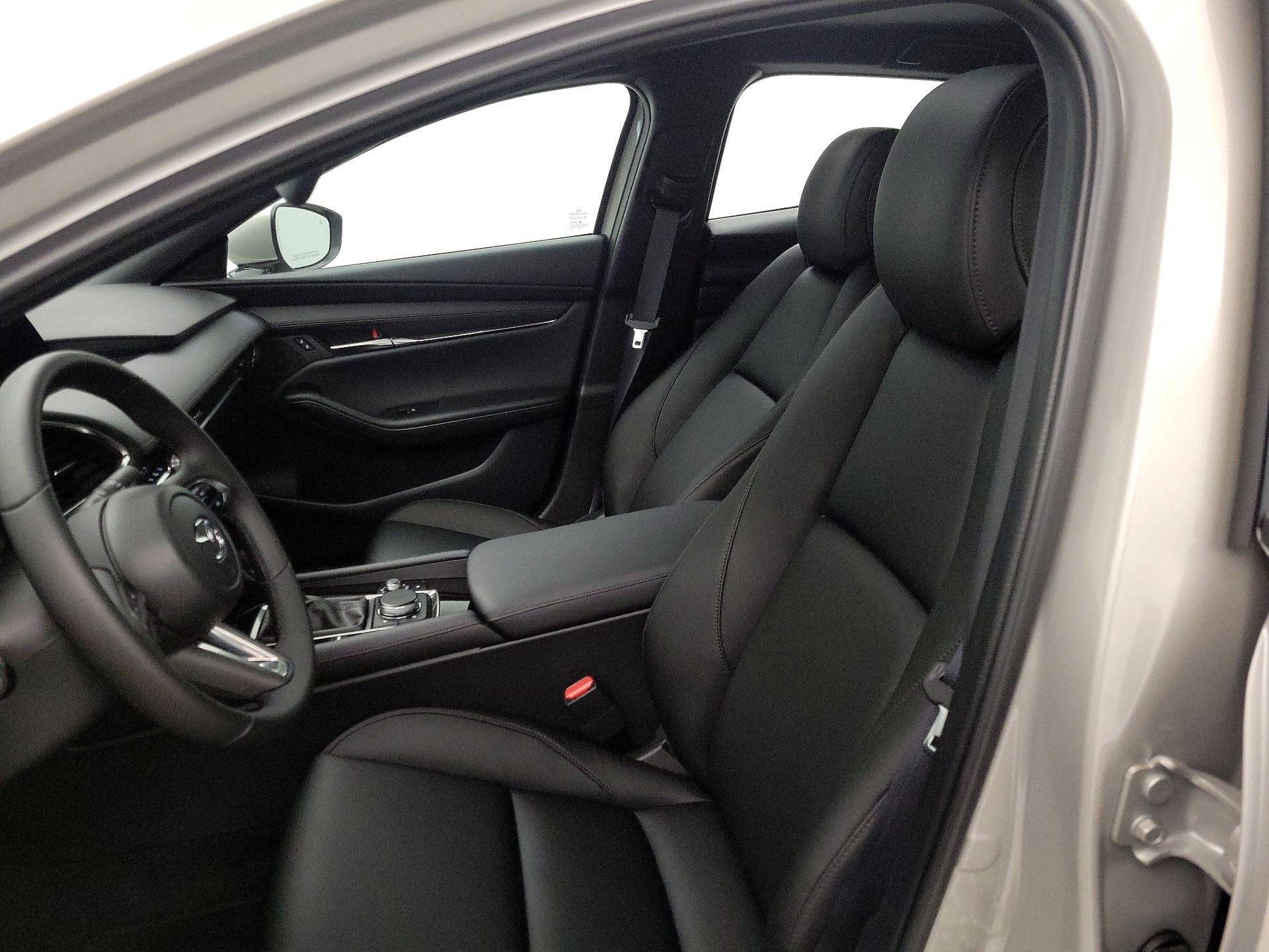Thumbnail: 2025 Mazda Mazda3 - 11