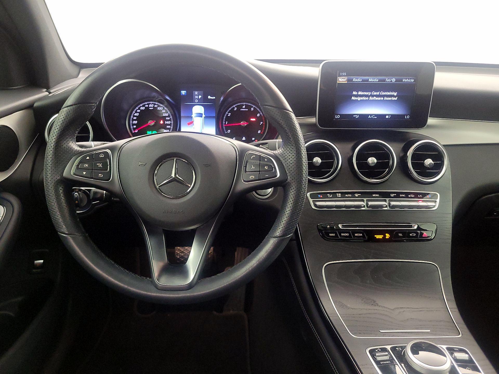 Thumbnail: 2019 Mercedes-Benz GLC - 10