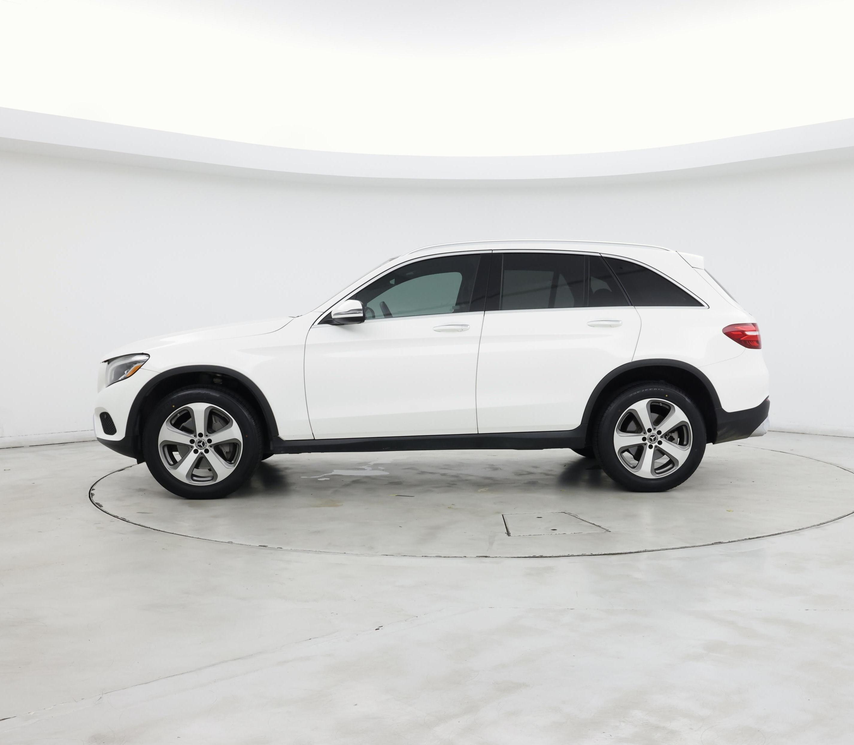 Thumbnail: 2019 Mercedes-Benz GLC - 3
