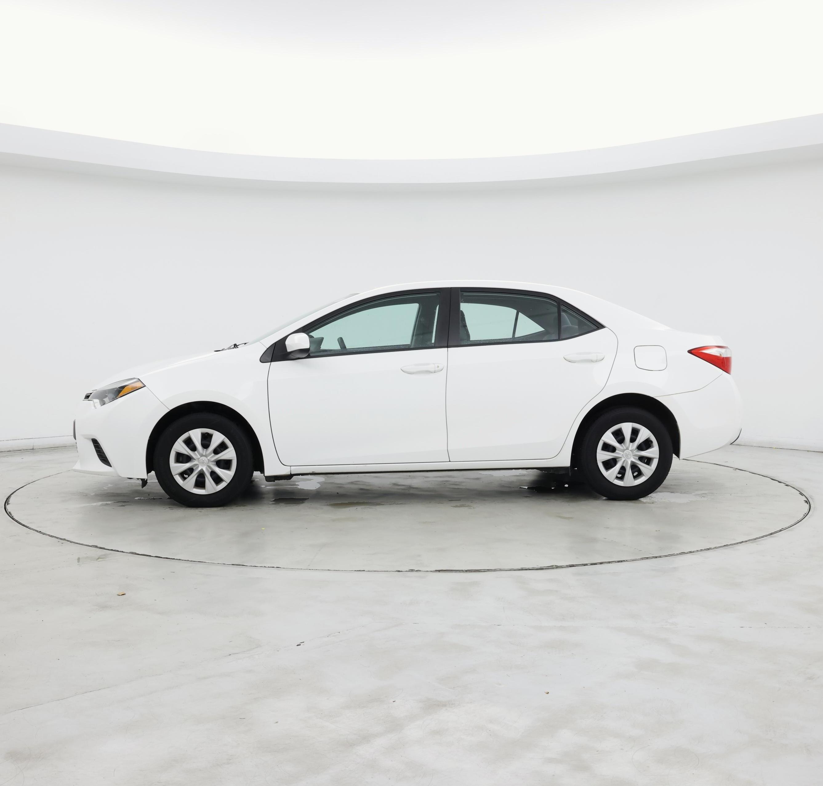 Thumbnail: 2016 Toyota Corolla - 3