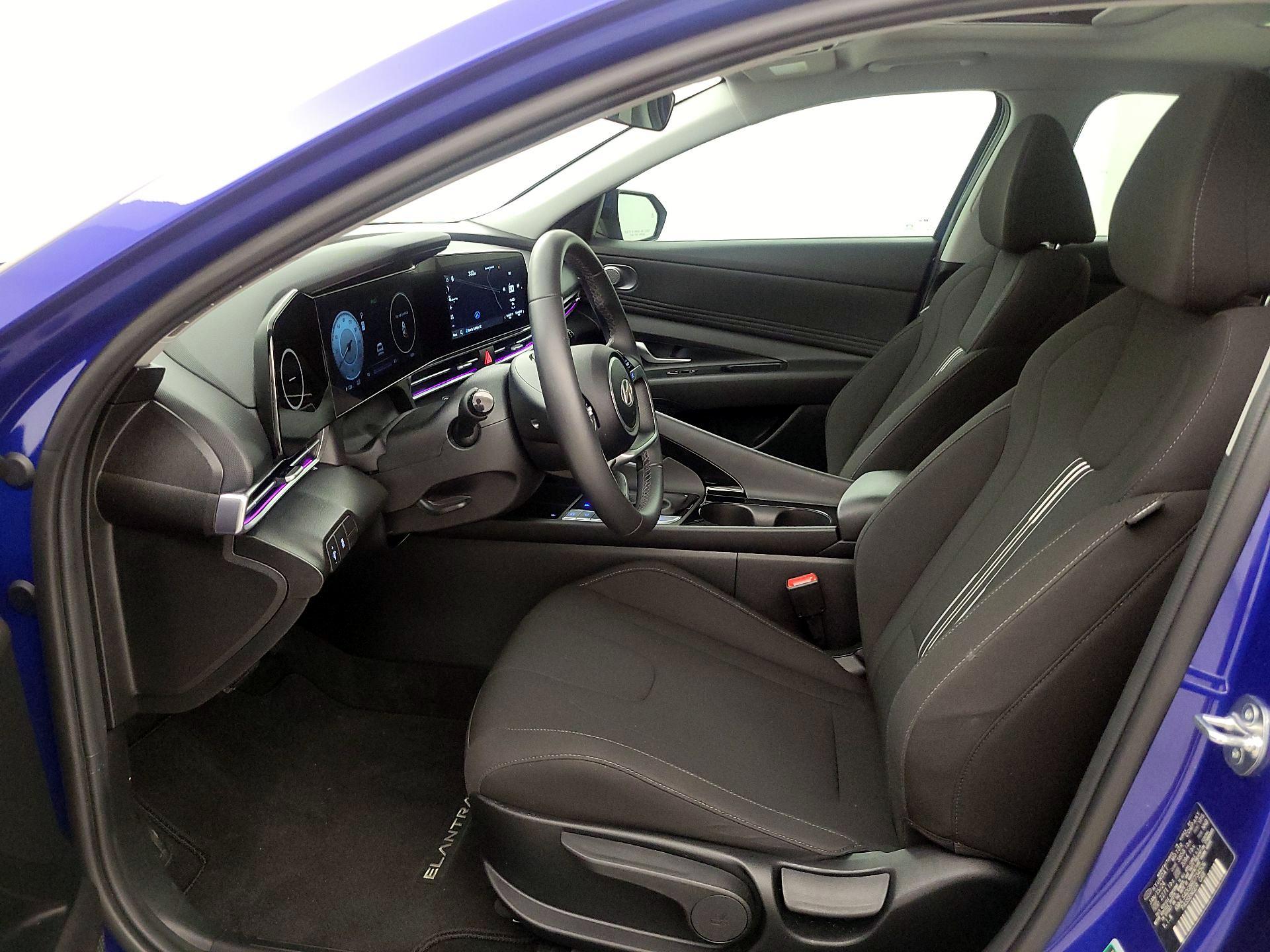Thumbnail: 2024 Hyundai Elantra - 11