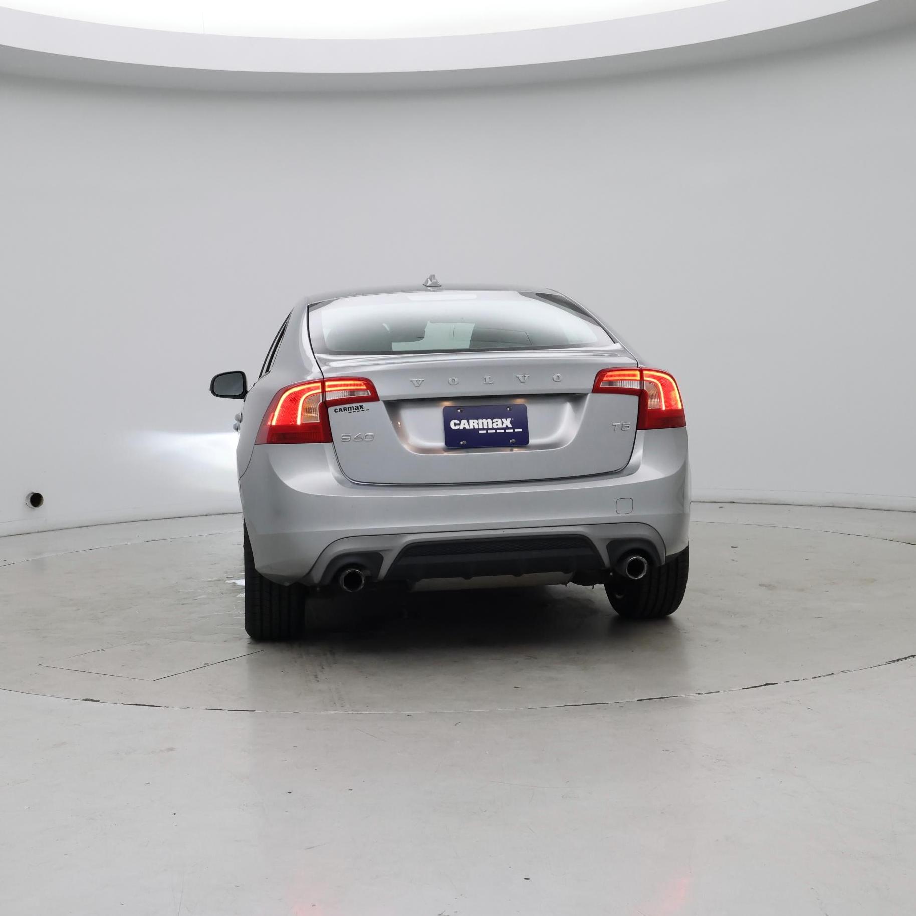 Thumbnail: 2017 Volvo S60 - 6