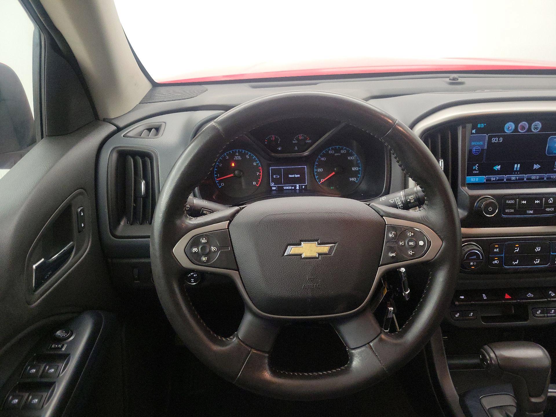 Thumbnail: 2015 Chevrolet Colorado - 10